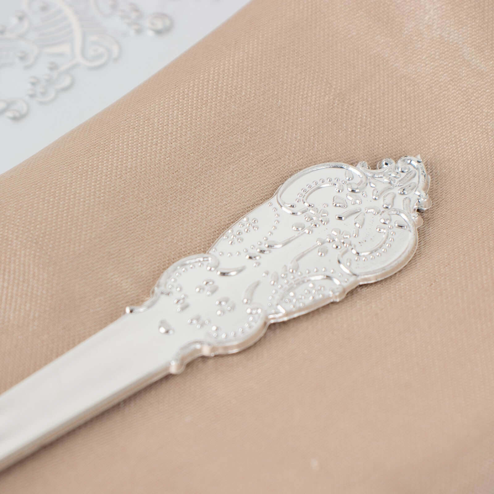 24 Pcs Plastic Silverware Set in Baroque Style Metallic Silver - Heavy Duty Disposable Knife, Fork, and Spoon Set