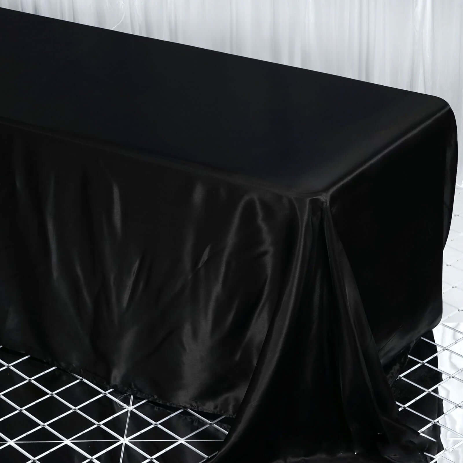 Satin Rectangular 90"x132" Tablecloth Black Satin - Seamless Stylish Table Cover for Weddings and Parties