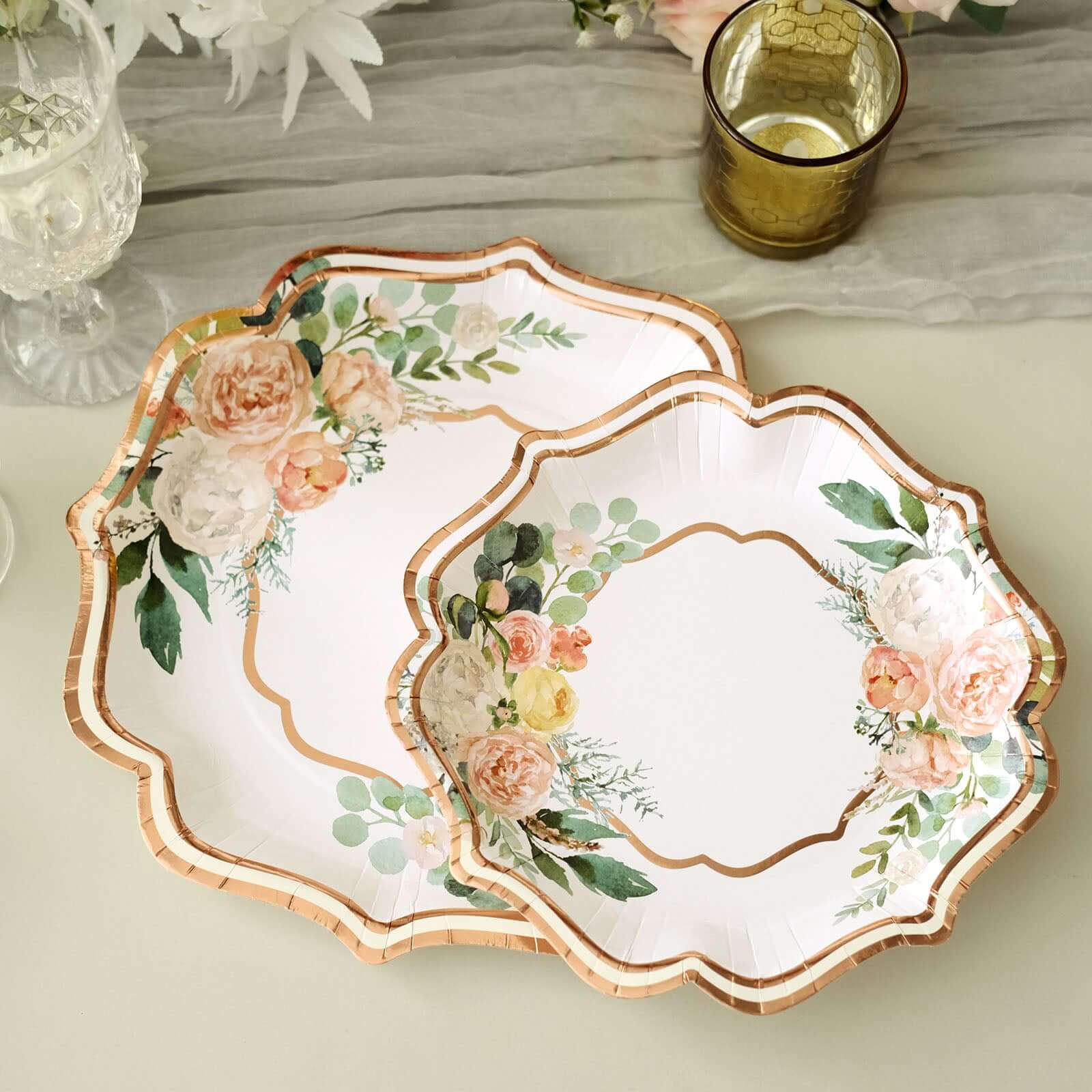 25-Pack Paper 10" Dinner Plates in White with Floral Print & Rose Gold Scallop Rim - Disposable 300GSM Party Plates