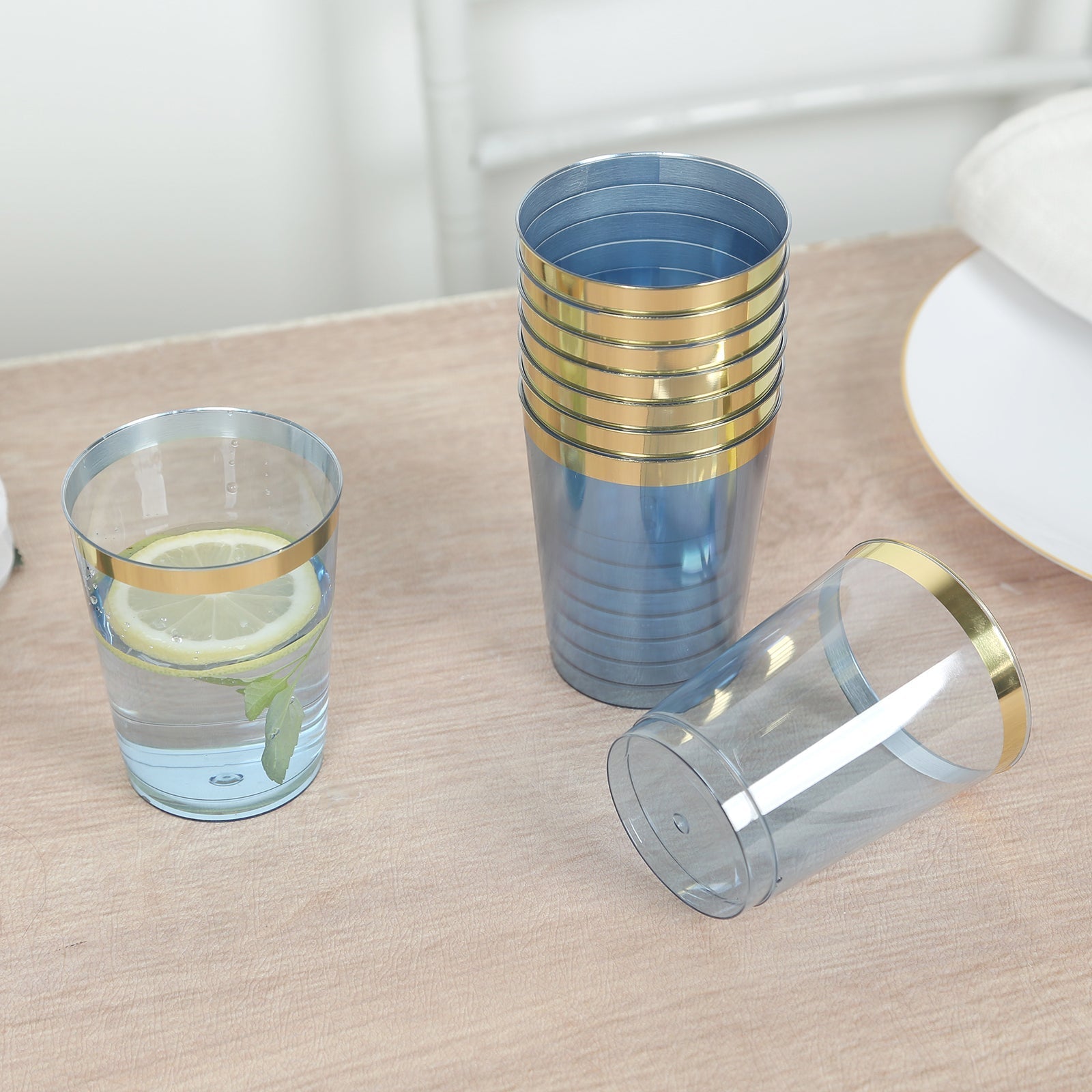 25-Pack Plastic Tumbler Cups Transparent Dusty Blue with Gold Rim - Stylish Disposable Party Glasses 10oz