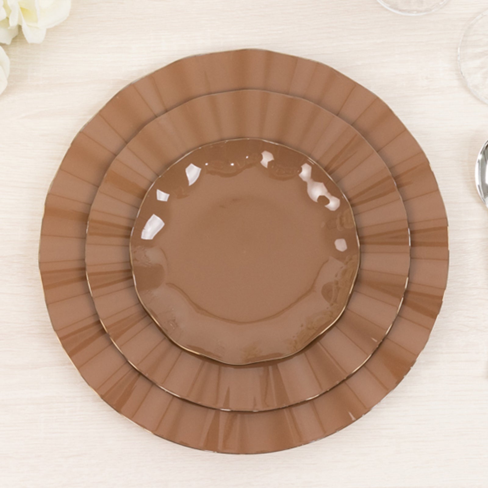 10-Pack Plastic Round 6" Dessert Plates in Coffee Brown Ruffled Rim with Gold Edging - Sturdy Disposable Salad Appetizer Dinnerware