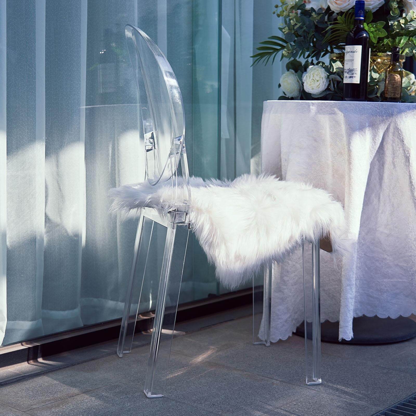 Acrylic Ghost Chair with Oval Back for Banquet Use Clear - Sleek Transparent Armless Accent Chair for Weddings & Gatherings