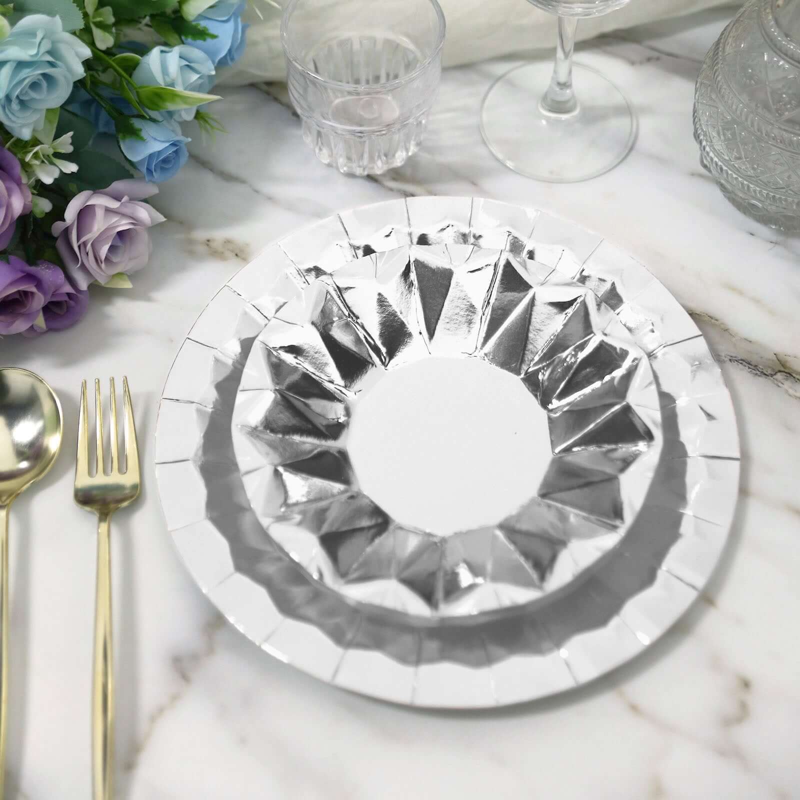 25-Pack Paper 9" Round Dinner Plates in Metallic Silver with Geometric Prism Rim - Disposable 400GSM Party Plates