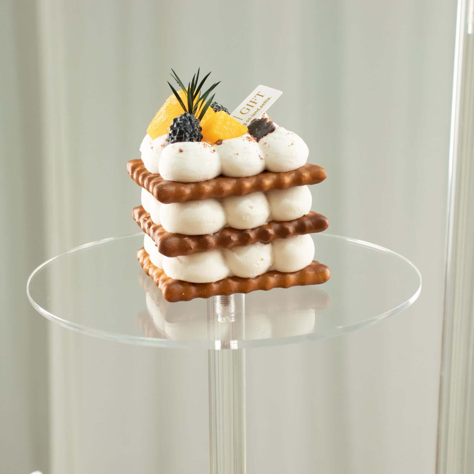 Acrylic Cake Stand with 12-Arm Tiered Cupcake Holders Clear - Easy Assembly Multi-layer Dessert Display Centerpiece Tower for Weddings Gala Events & Celebrations 29"