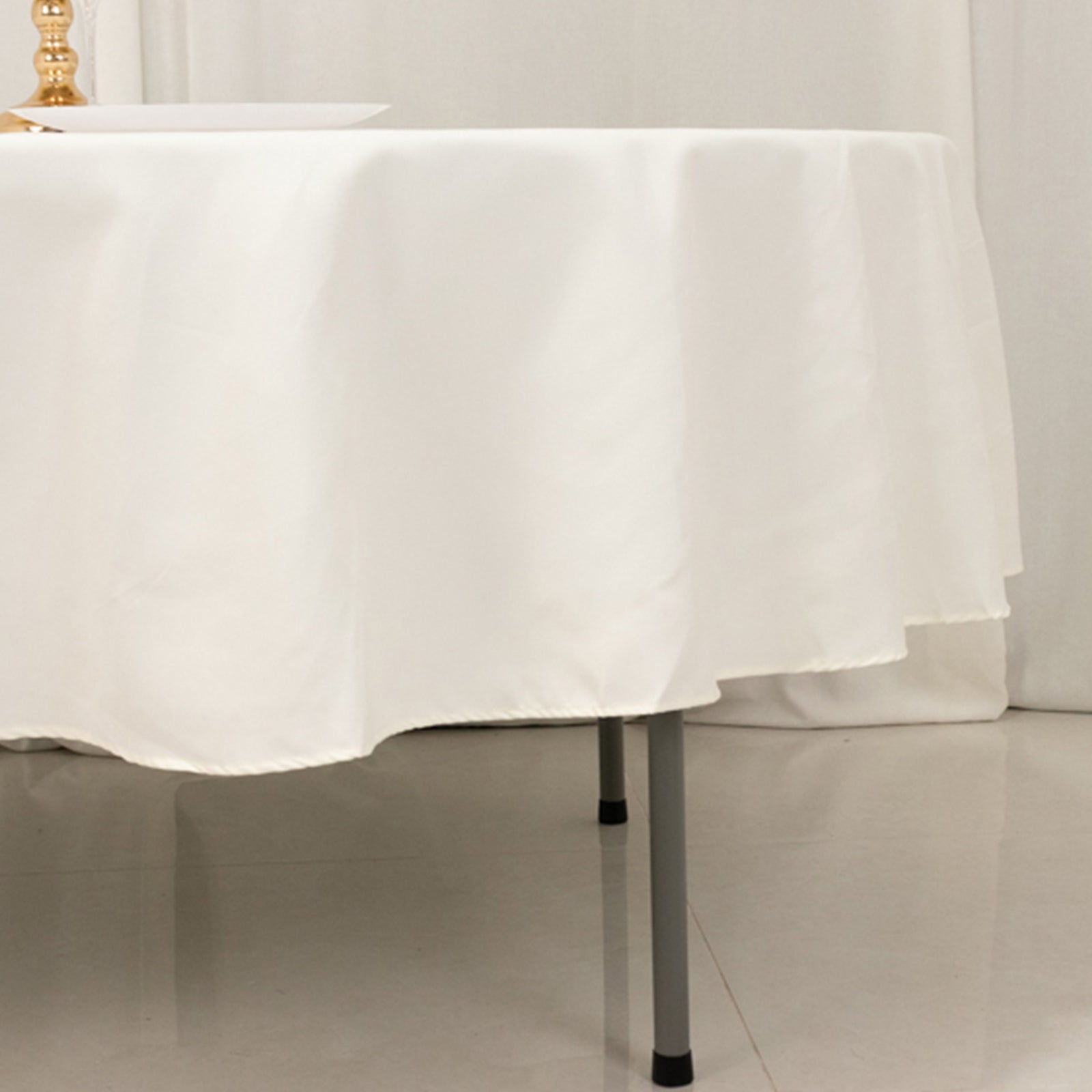 Cotton Blend 90" Round Tablecloth Ivory - Wrinkle-Resistant Table Cover