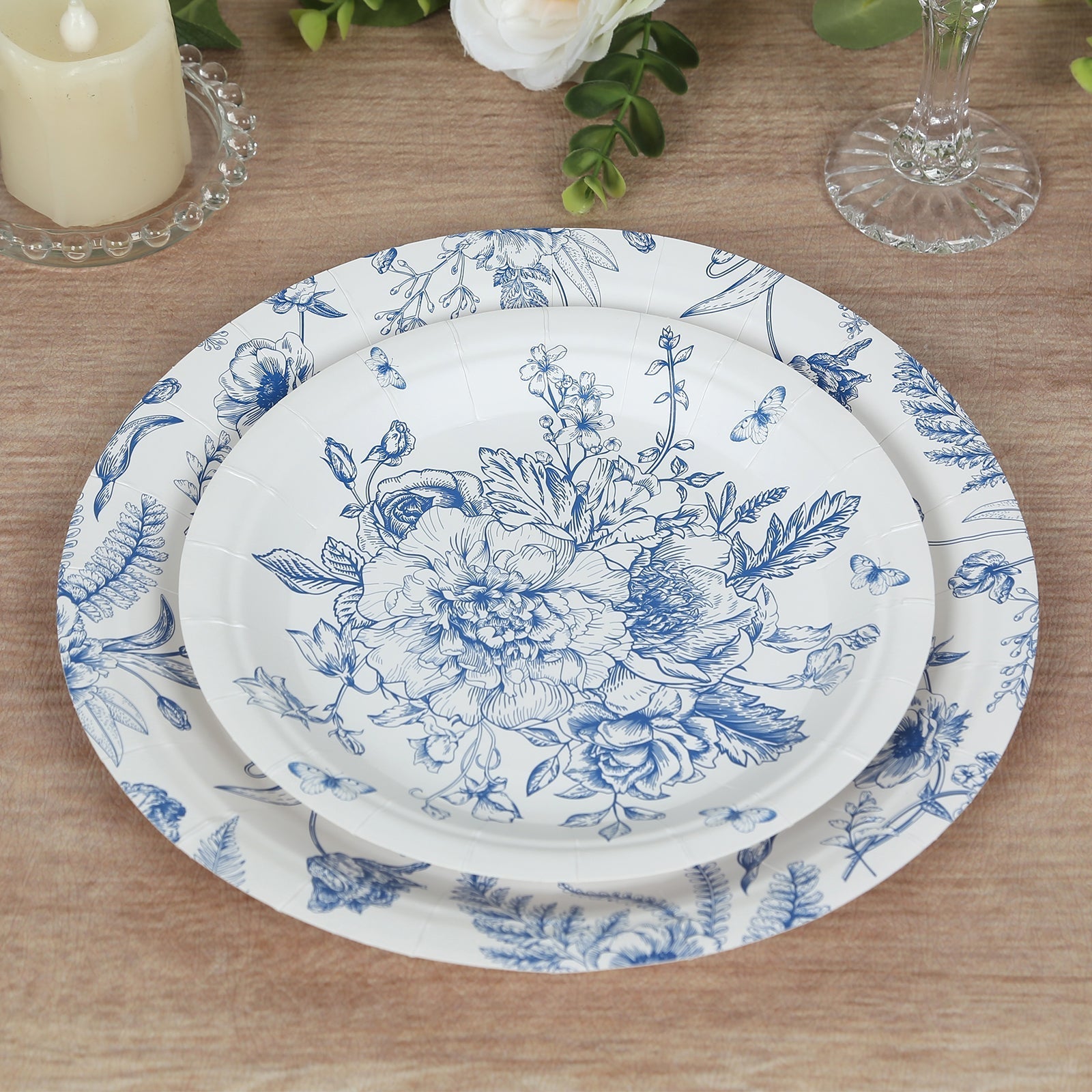 50-Pack Paper Round Dessert and Dinner Plates in White with Blue French Toile Pattern - Vintage Style Disposable Party Plates Set for High Tea Events & Classy Occasions 7", 9"