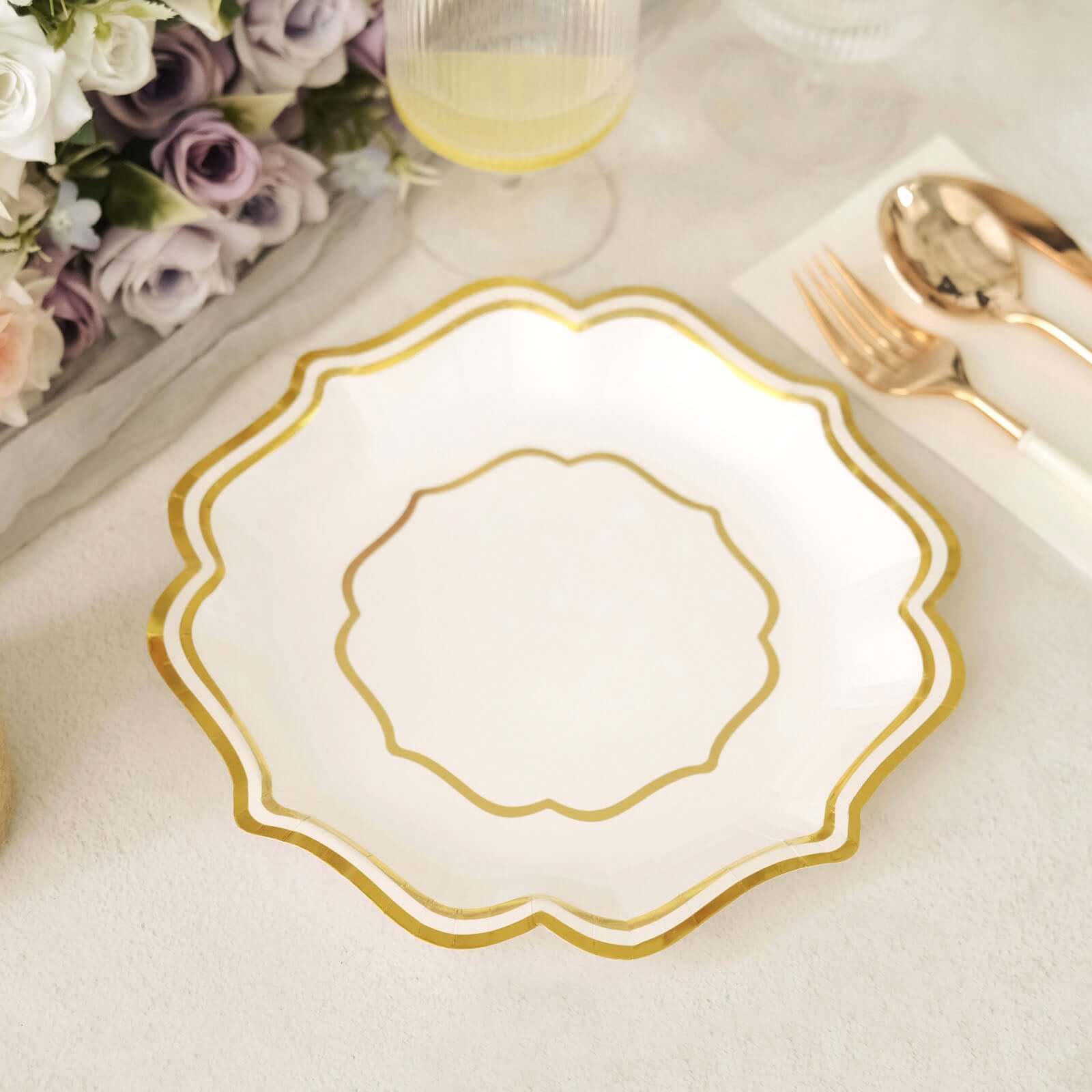 25-Pack Paper Dessert Plates in White with Gold Scallop Rim - Disposable 300GSM Appetizer Salad Plates for Classy Banquets & Celebrations 8"