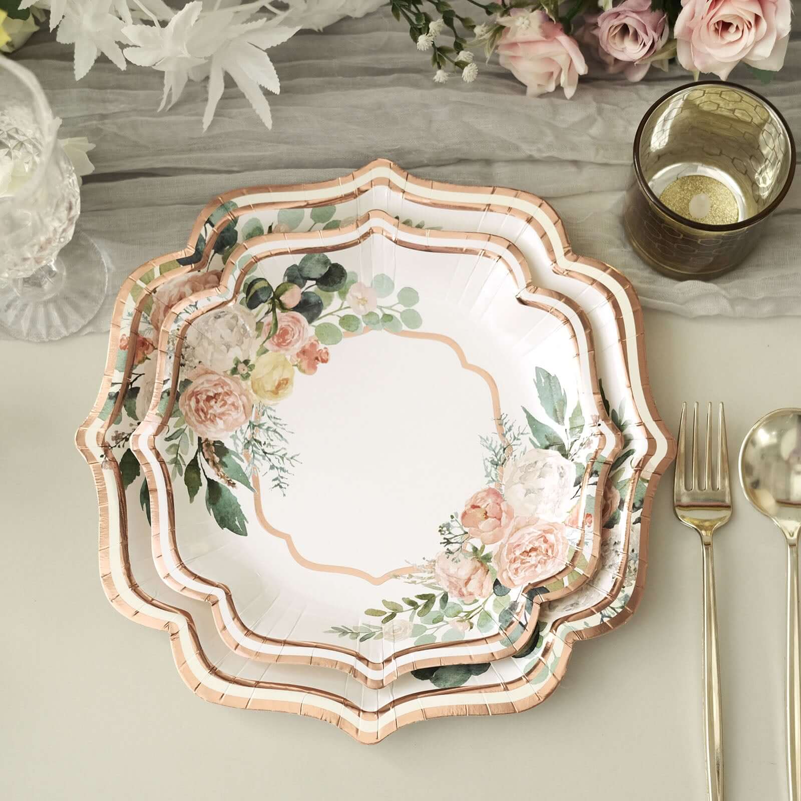 25-Pack Paper 10" Dinner Plates in White with Floral Print & Rose Gold Scallop Rim - Disposable 300GSM Party Plates