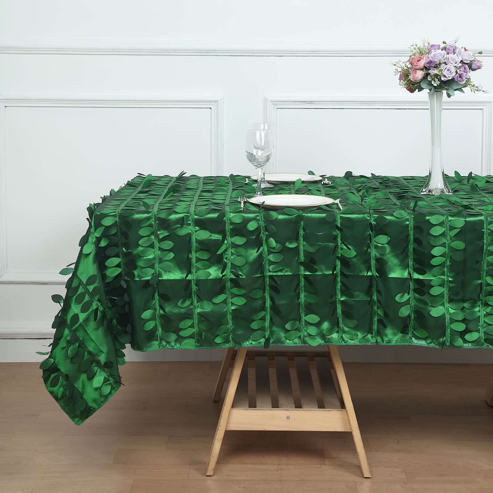 Taffeta 60"x102" Rectangle Tablecloth Green | Exquisite 3D Leaf Petal Design for Chic Wedding & Event Decor