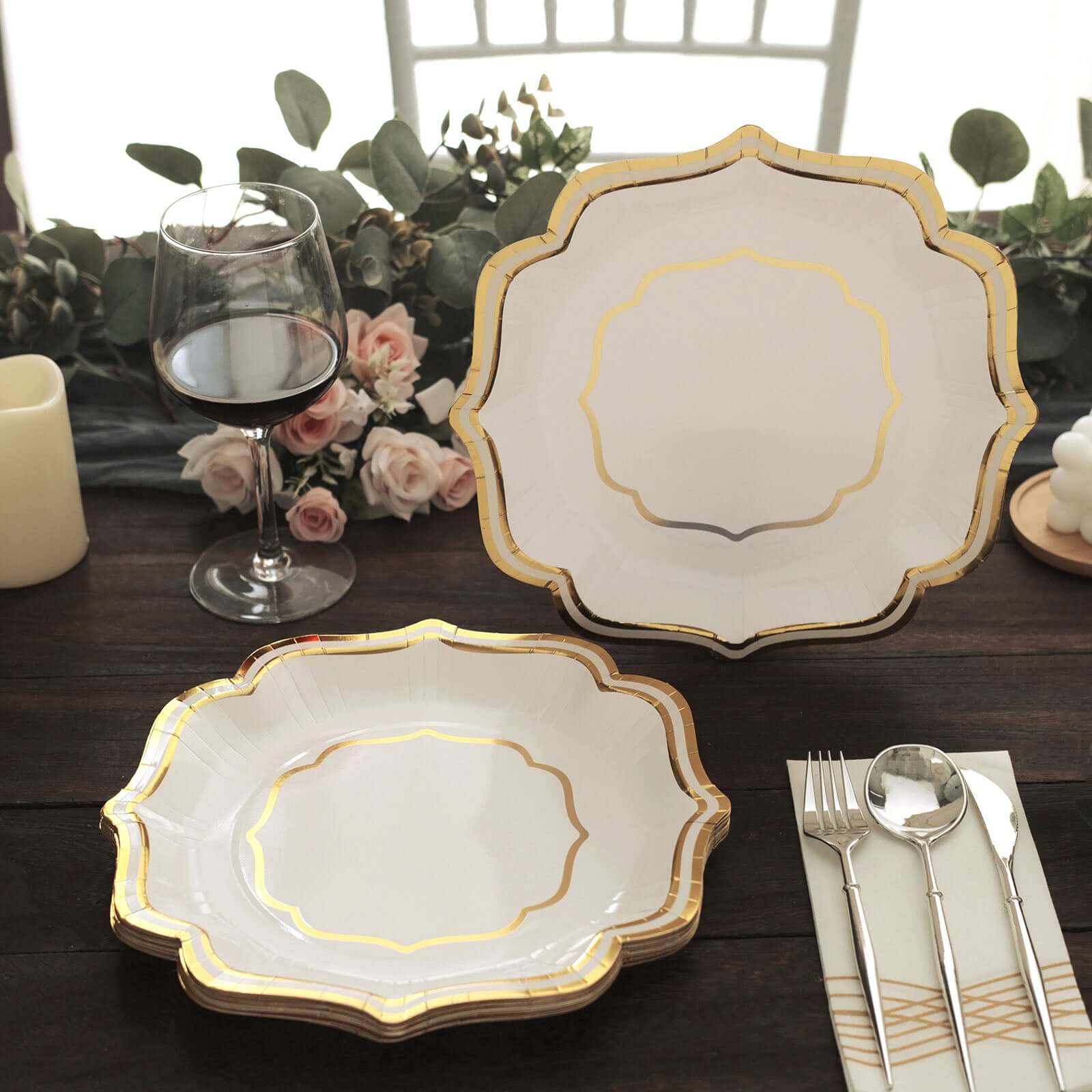 25-Pack Paper Dinner Plates in White with Gold Scallop Rim - Disposable 300GSM Party Plates for Classy Banquets & Celebrations 10"