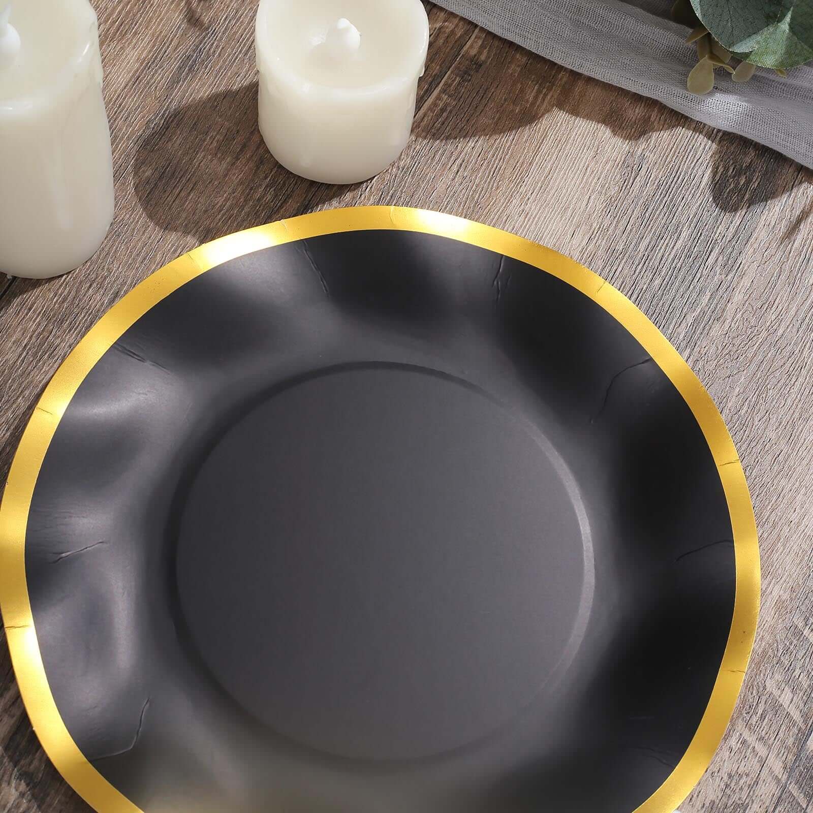 25-Pack Paper Round Dessert Plates 8" Matte Black with Gold Wavy Rim - Disposable 350GSM Salad Plates