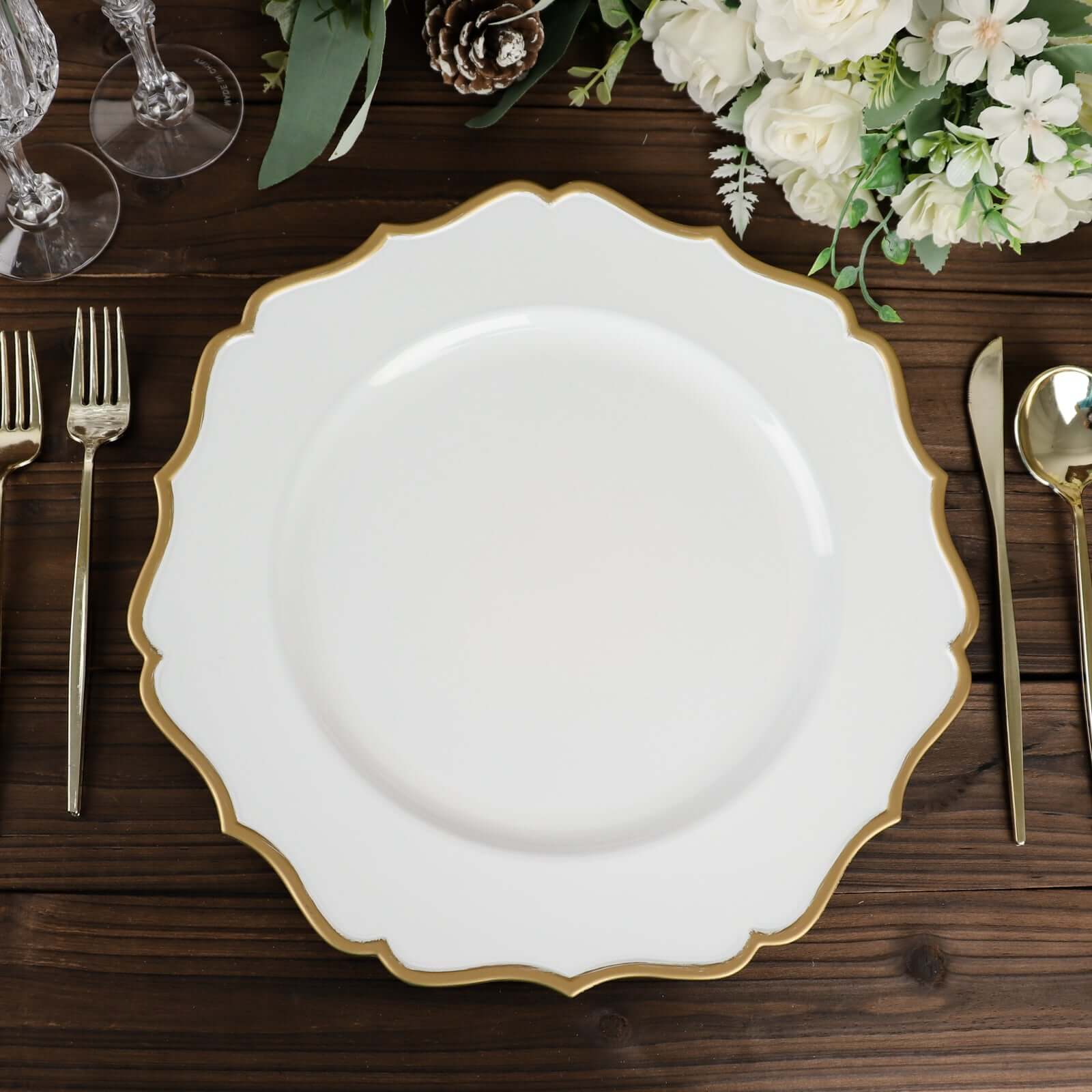6-Pack Acrylic Round Charger Plates 13" in White with Gold Scalloped Rim, Decorative Dinner Party Plastic Charger Tableware