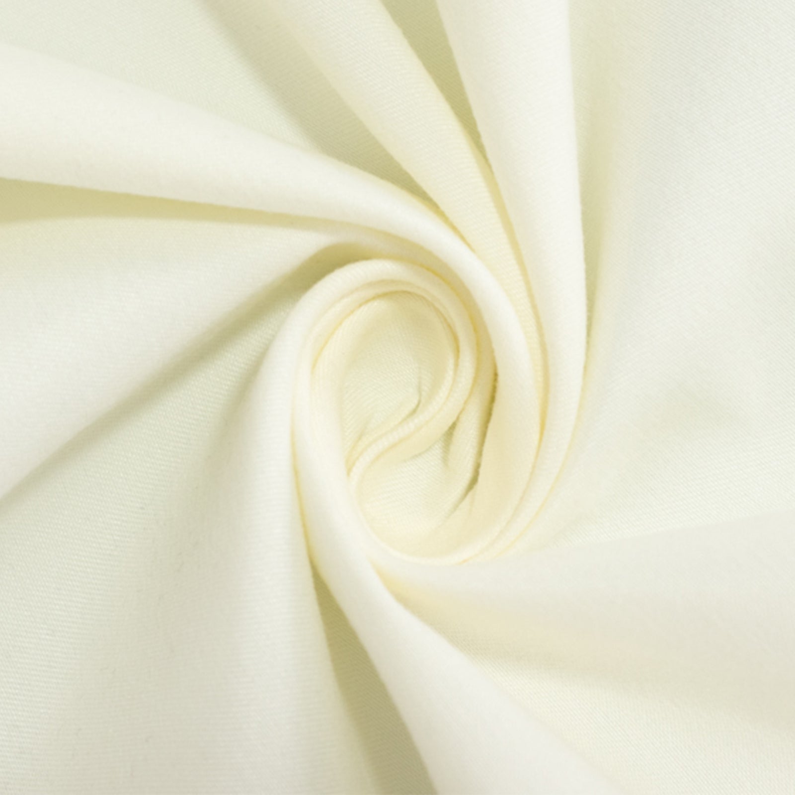 Cotton Blend 132" Round Tablecloth Ivory - Seamless Wrinkle-Resistant Table Cover