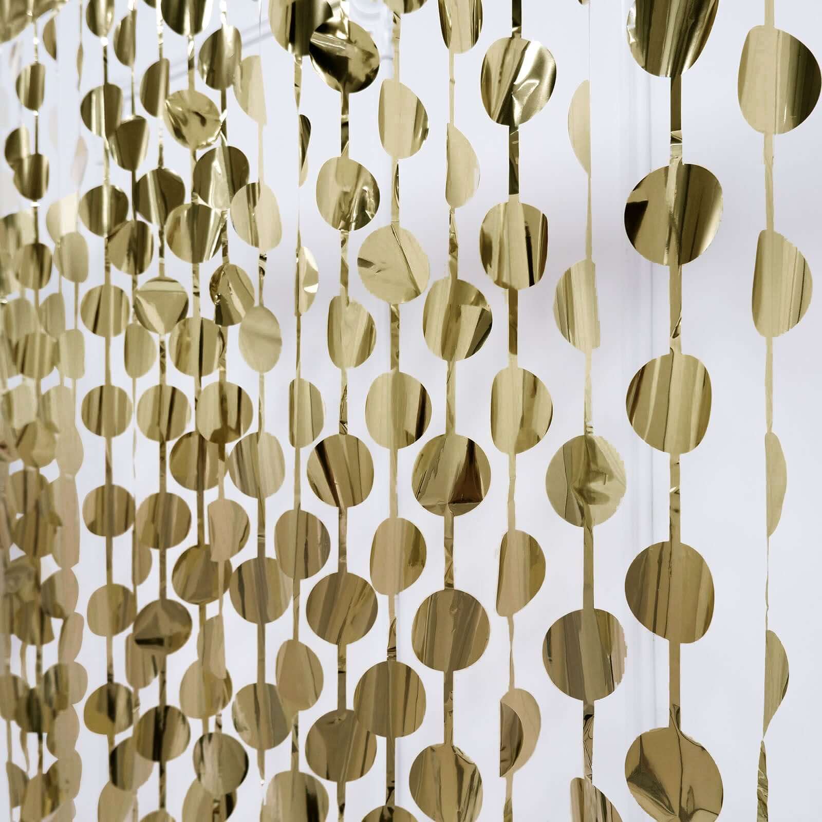 Champagne Round Chain Foil Fringe Curtain Party Backdrop, Metallic Champagne Tinsel Streamer Party Decor - Door Window Foil Curtain - 3ftx6.5ft