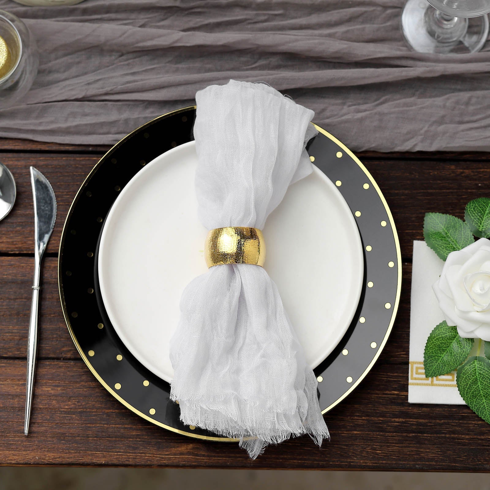 10 Pack 10" Black With Gold Dot Rim Plastic Dinner Plates, Round Disposable Tableware Plates