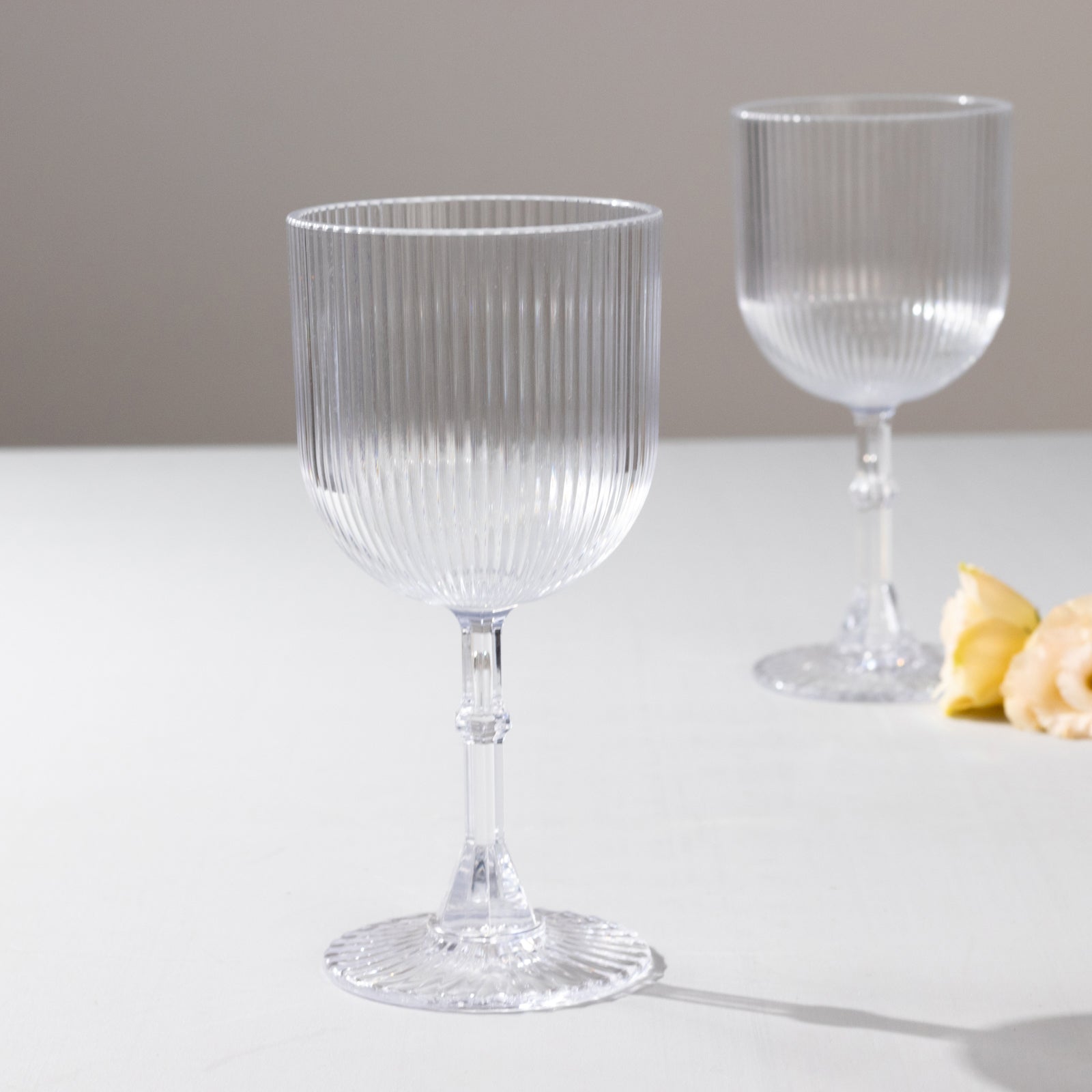 12-Pack Plastic Goblets Clear Vintage Ribbed Pattern - Reusable Shatterproof Glassware 9oz