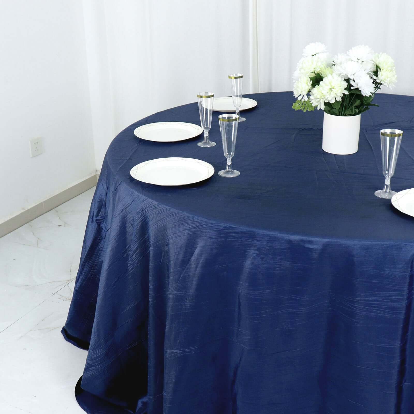 Taffeta 132" Round Tablecloth Navy Blue - Seamless Accordion Crinkle Table Cover