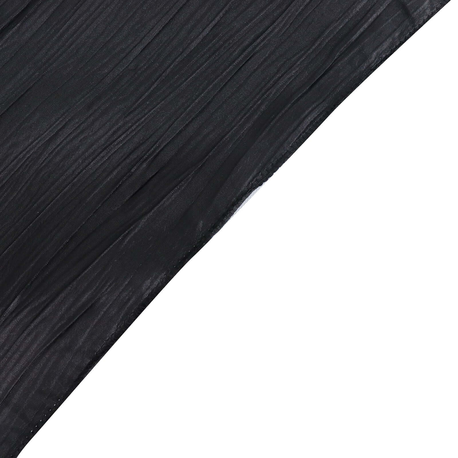 Taffeta 132" Round Tablecloth Black - Seamless Accordion Crinkle Design for Exquisite Occasions