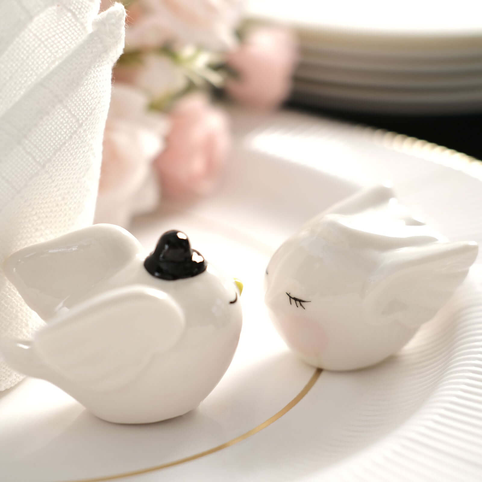 2.5" Bride And Groom Love Birds Salt And Pepper Shaker Party Favors, Wedding Favors In Pre-Packed Gift Box