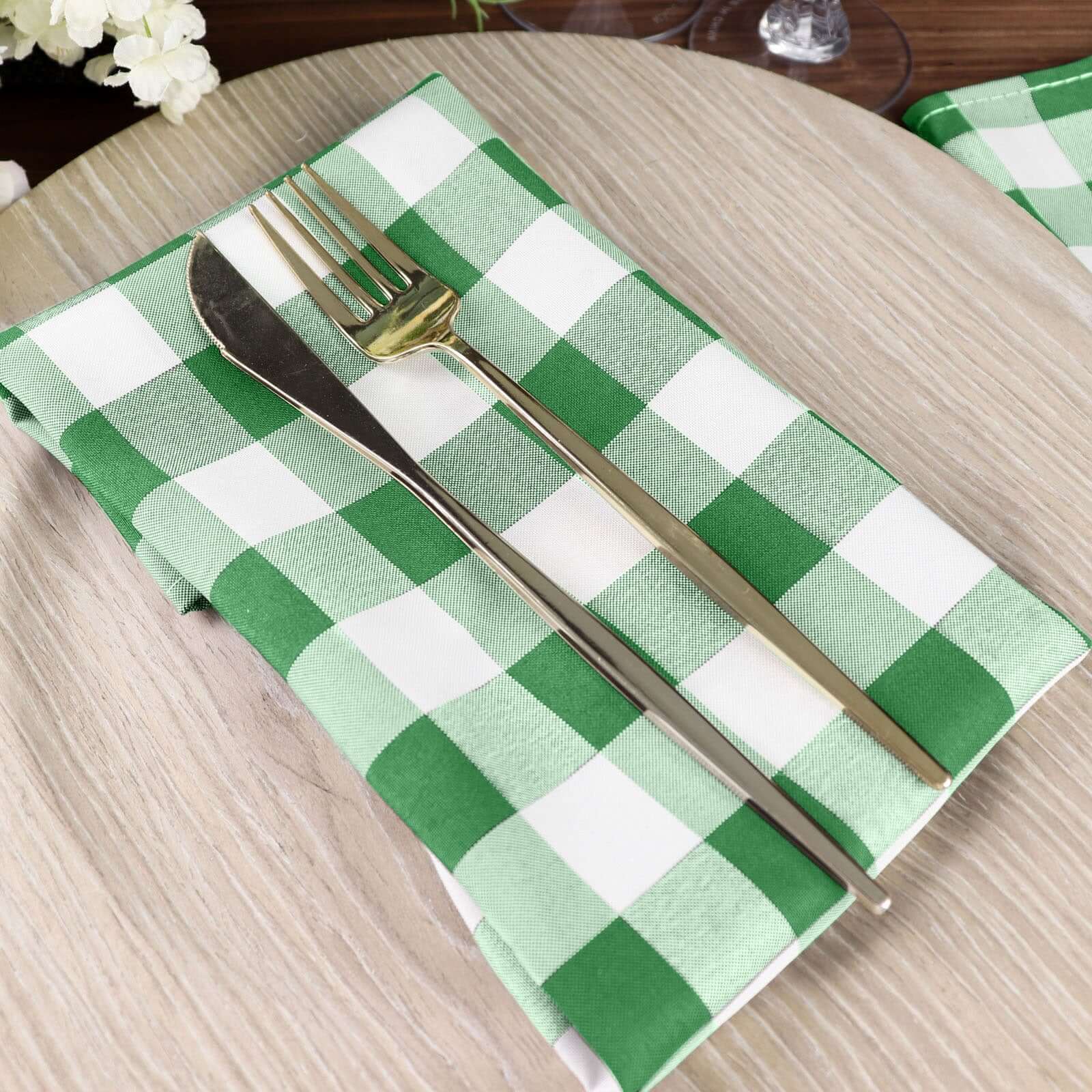 5 Pack Polyester 15"x15" Napkins Green/White Buffalo Plaid Gingham Style Cloth Napkins