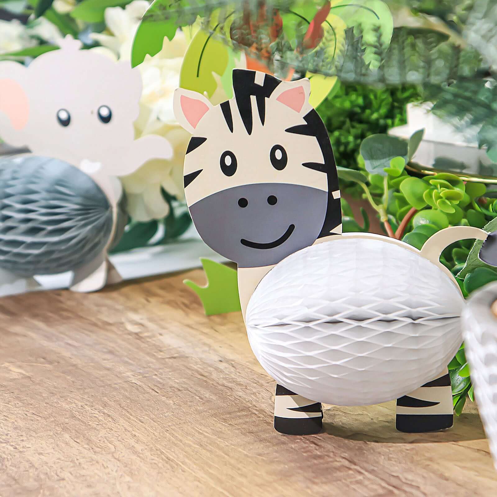 Table Scatters Decorations Set Jungle Safari Animal 3D Honeycomb Design Tissue - Decorative Party Accents