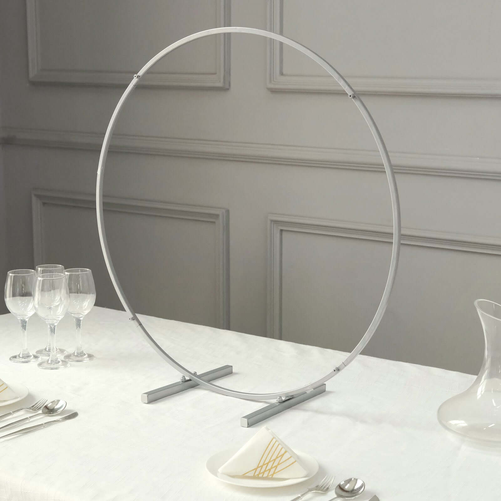 28" Silver Metal Round Hoop Wedding Centerpiece, Self Standing Table Floral Wreath Frame