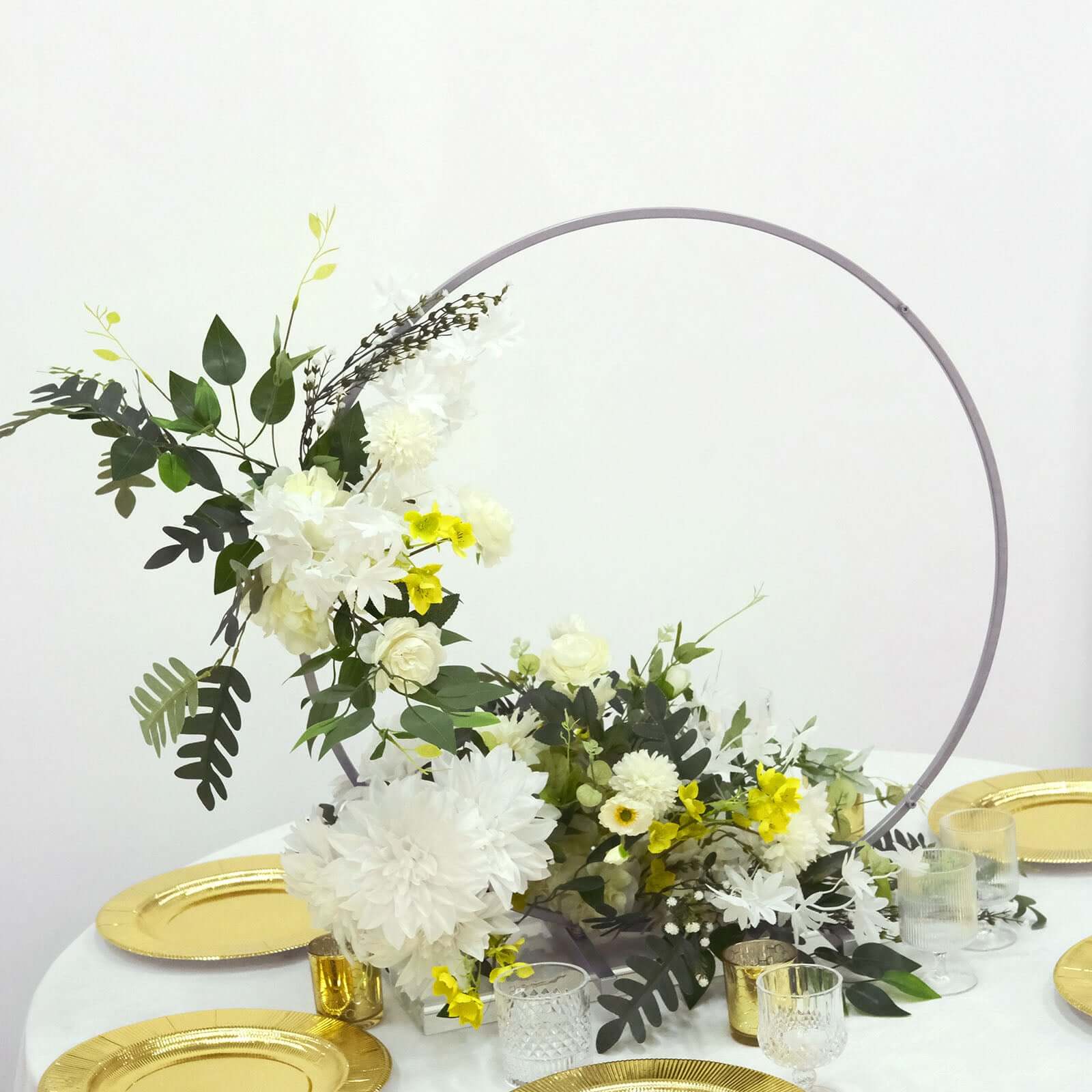 28" Silver Metal Round Hoop Wedding Centerpiece, Self Standing Table Floral Wreath Frame