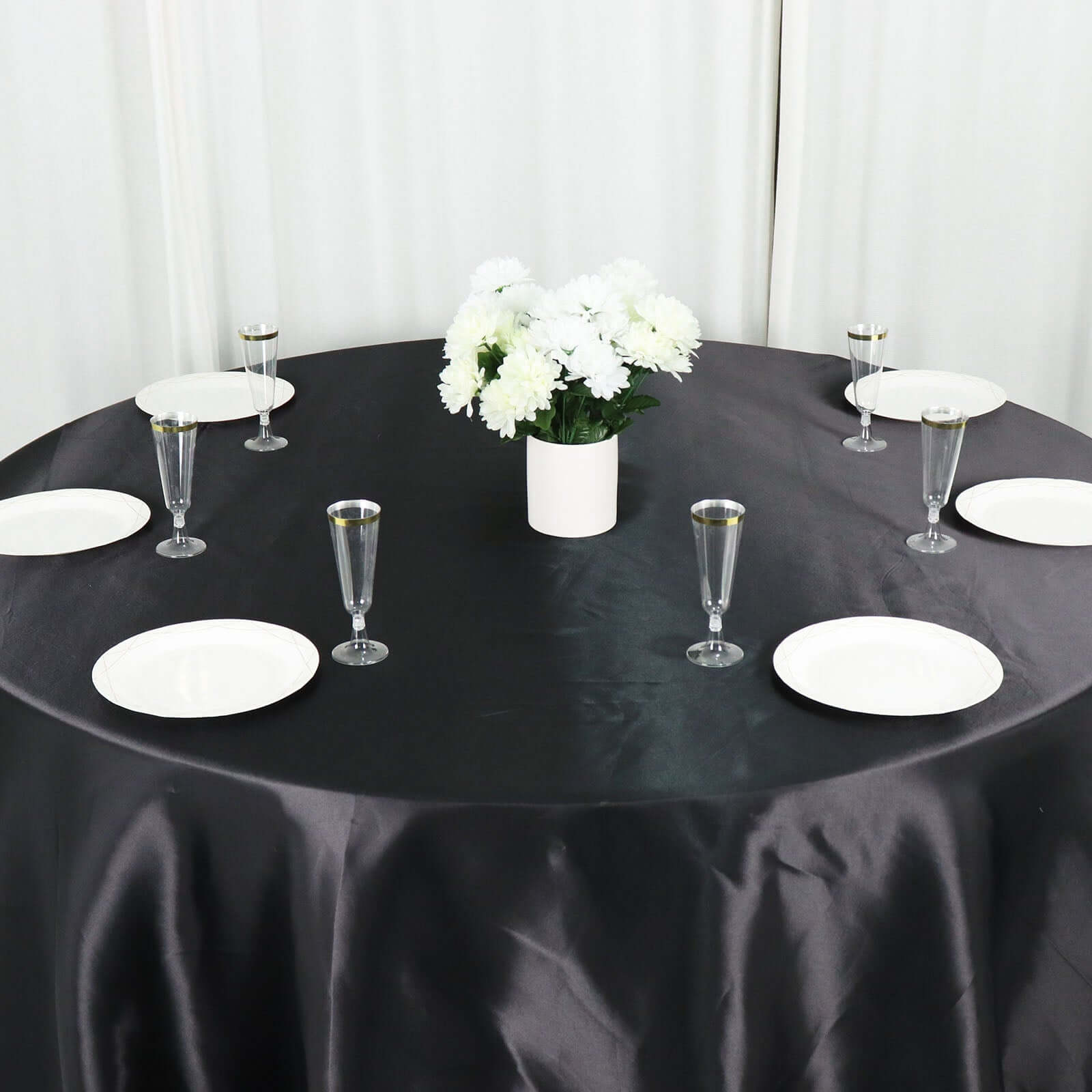 Satin 132" Round Tablecloth Black - Stylish Seamless Table Cover for Weddings & Events