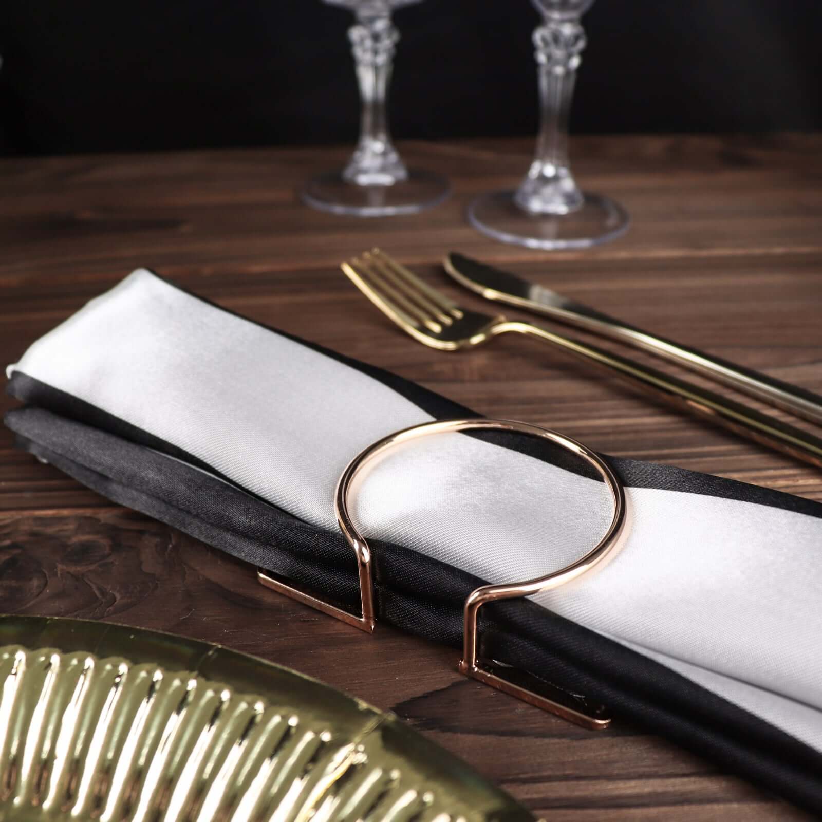4 Pack Gold Geometric Metal Napkin Rings, Modern Nordic Napkin Holder Stands
