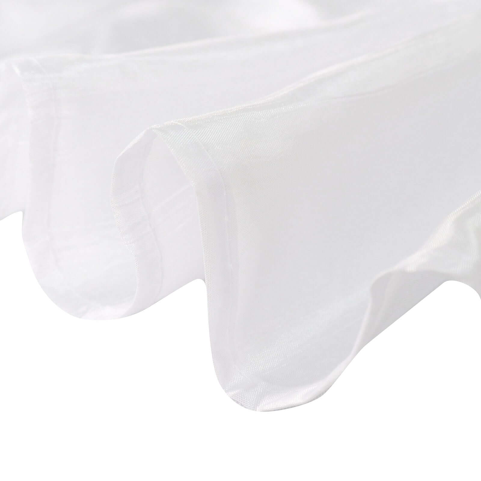 Taffeta 132" Round Tablecloth White - Seamless Accordion Crinkle Design for Exquisite Occasions