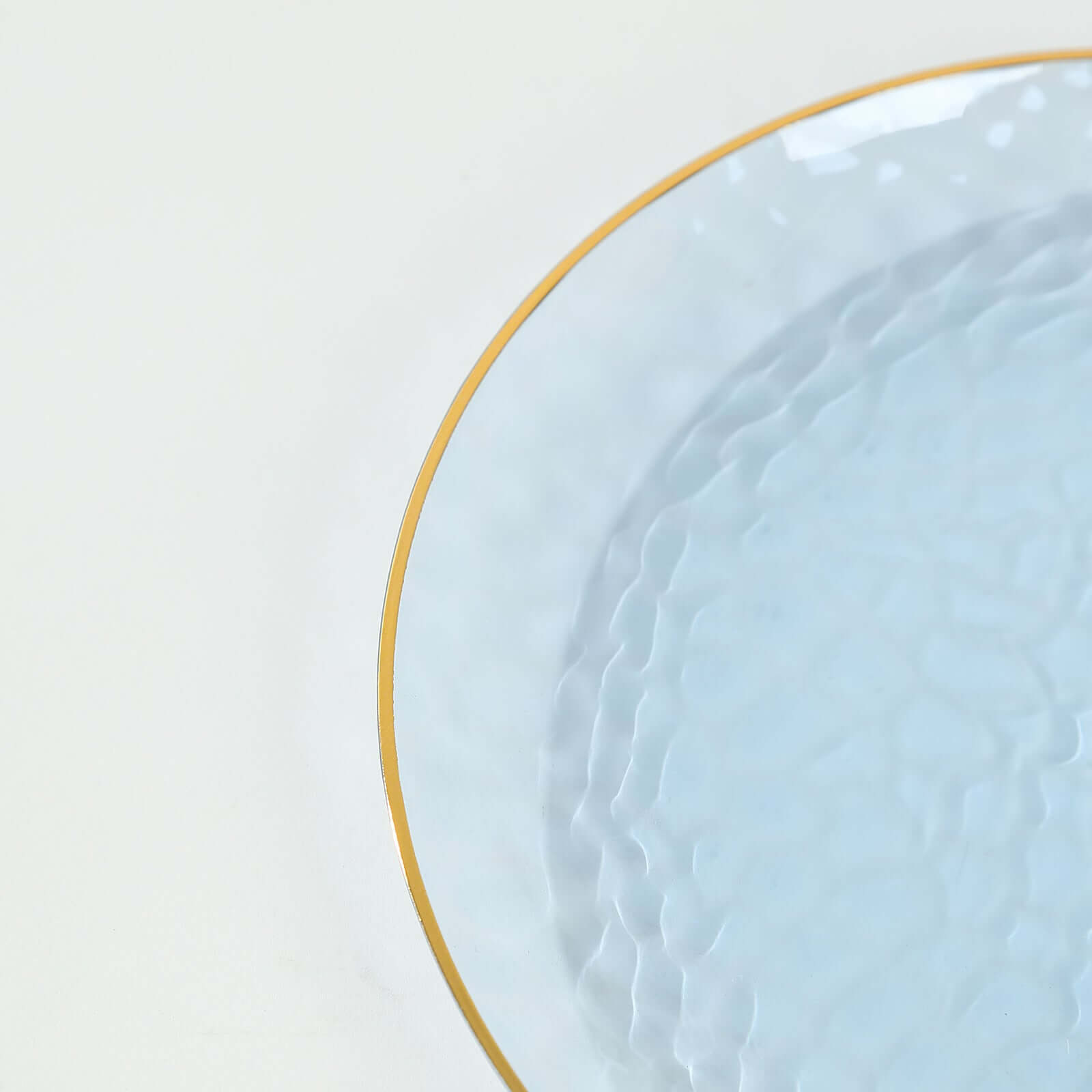 10-Pack Plastic 9" Round Dinner Plates in Transparent Dusty Blue Hammered Design with Gold Rim - Modern Disposable Party Plates