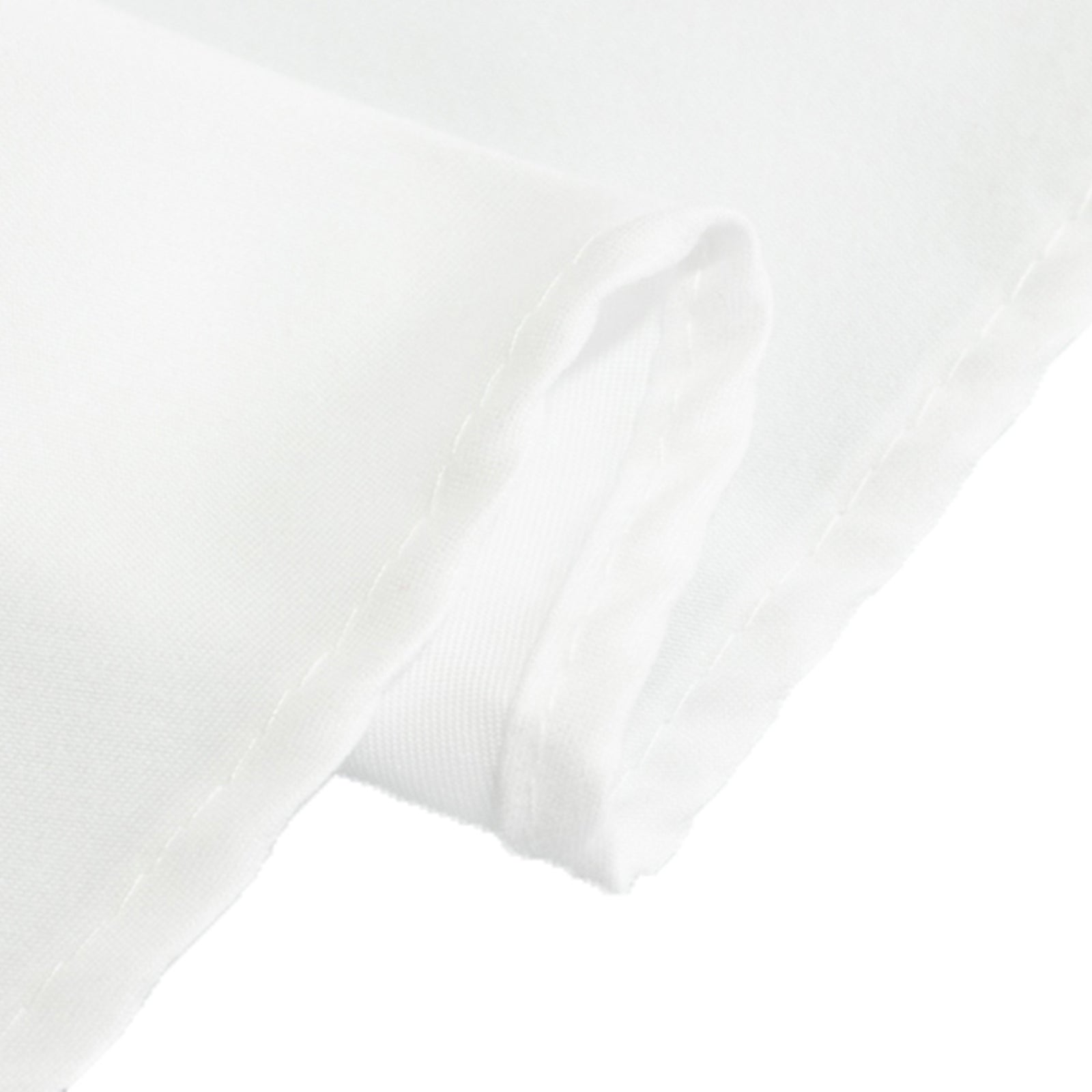 Cotton Blend 108" Round Tablecloth White - Wrinkle-Resistant Design for Versatile Table Settings