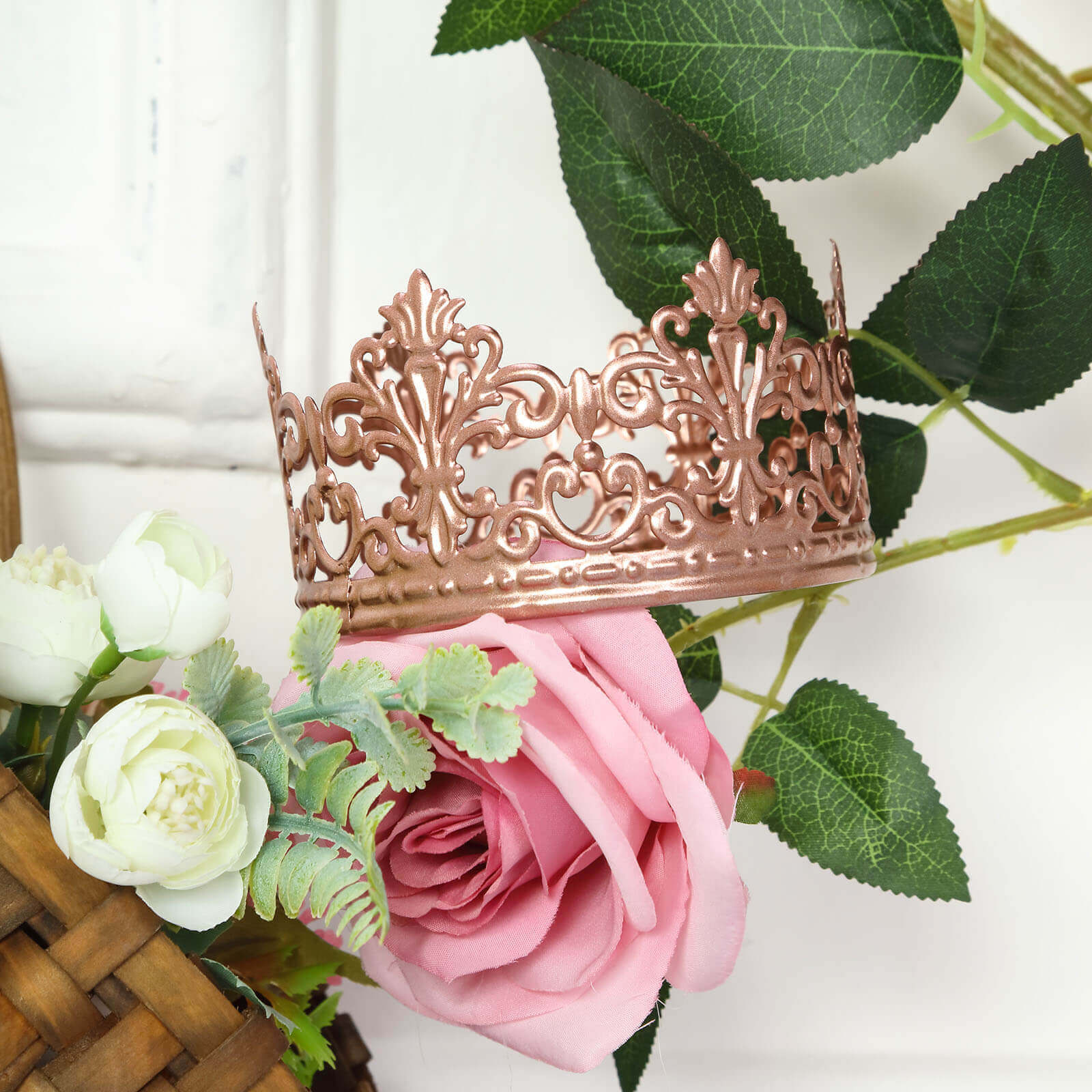Metal Princess Crown Cake Topper Rose Gold - Exquisite Cake Centerpiece Decor for Quinceañeras Bridal Showers & Fairytale-Themed Events 2"
