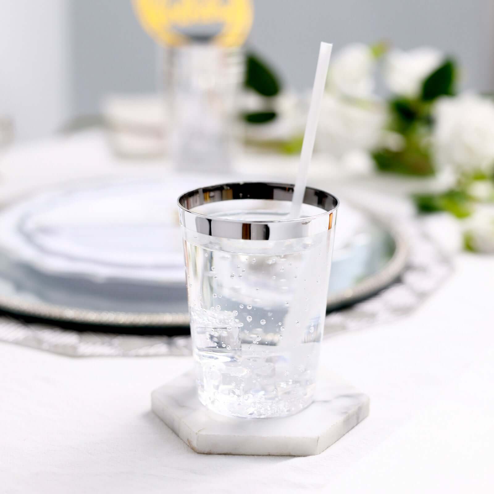 25-Pack Plastic Tumbler Cups Clear with Silver Rim - Stylish Disposable Party Glasses 10oz