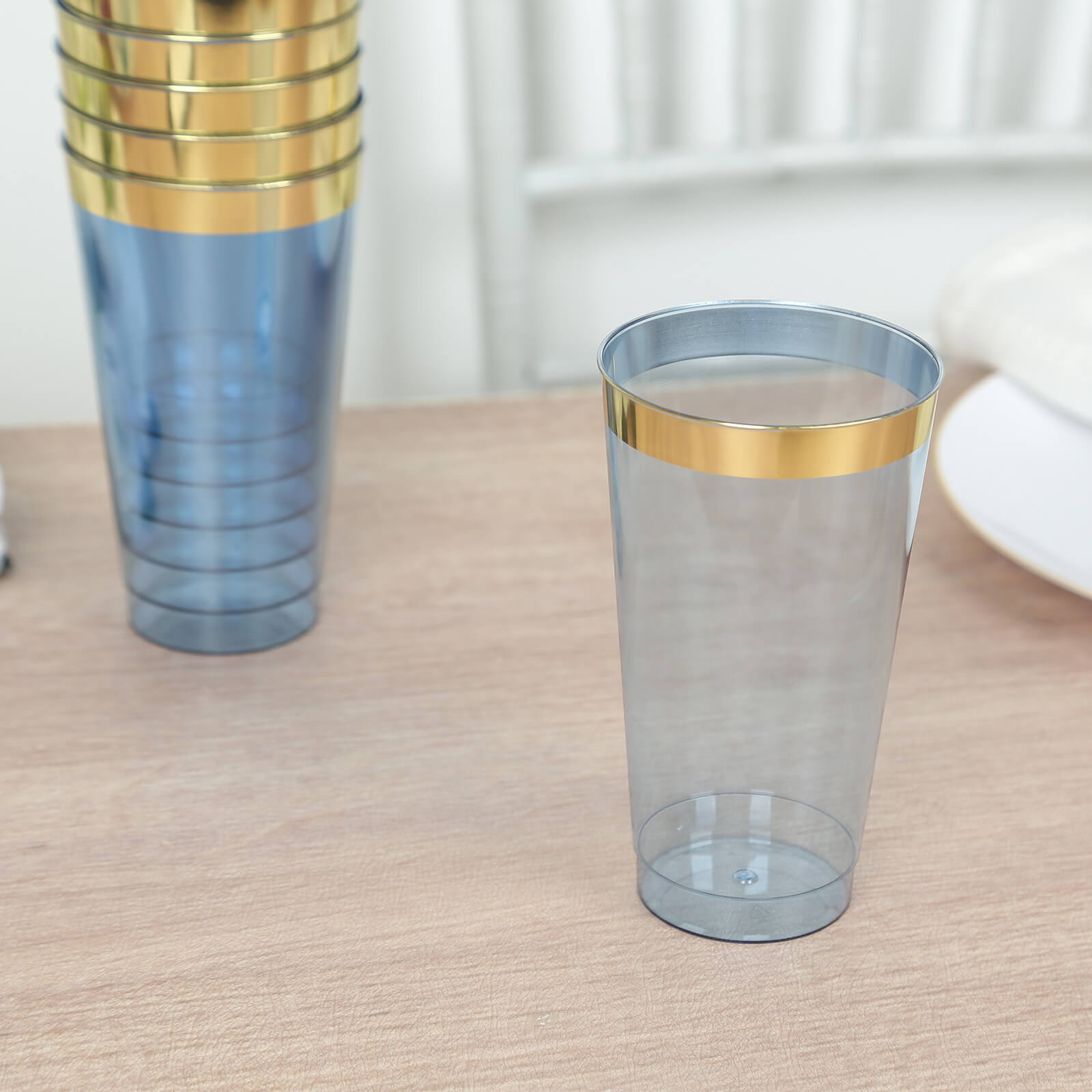 12-Pack Plastic Party Cups Transparent Dusty Blue with Gold Rim - Durable Disposable Tumblers for Drinks 17oz 5.5"