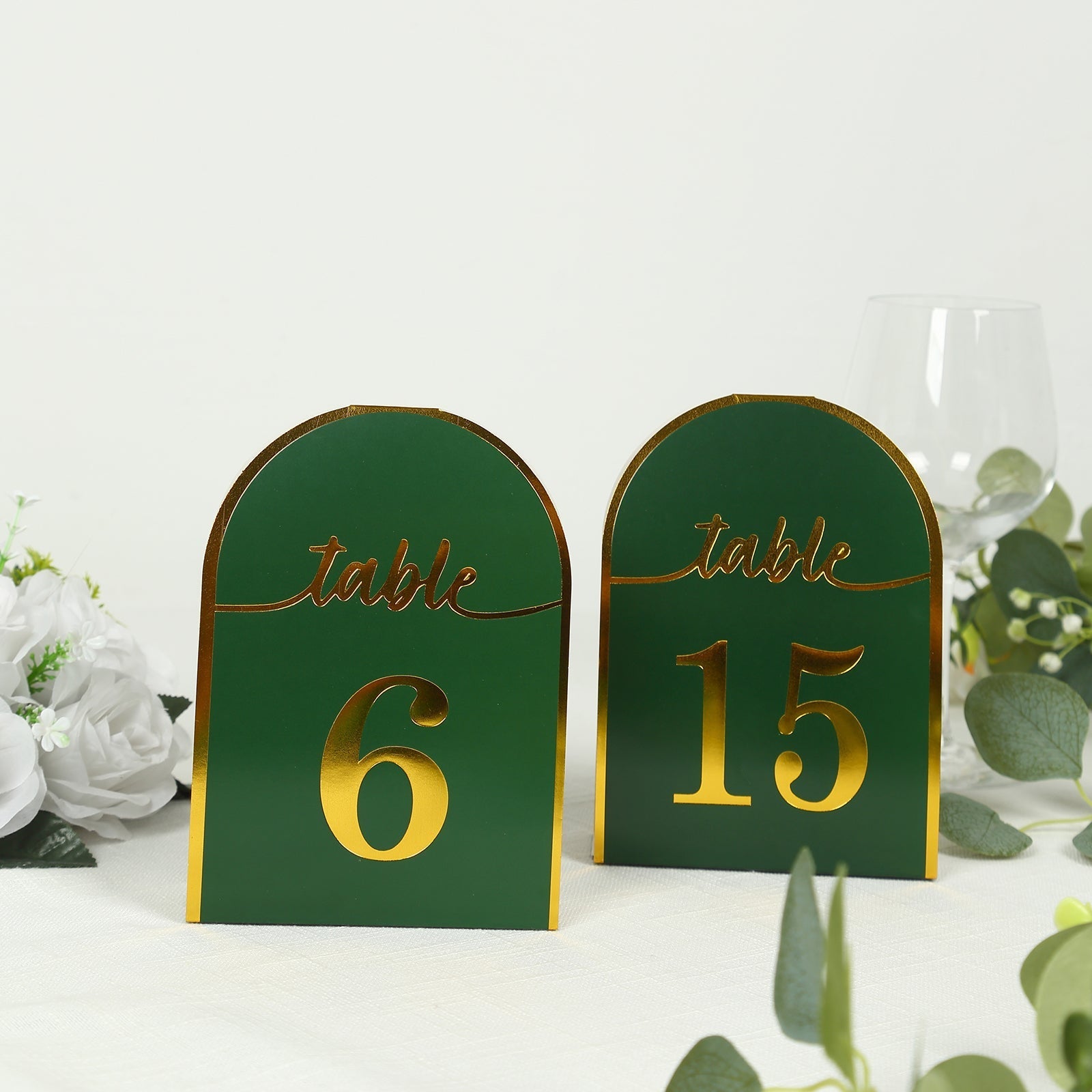 25-Pack Paper Wedding Table Numbers 1-25 Hunter Emerald Green Arch Cutout Design - Sleek & Modern Free Standing Double Sided Table Tent Cards with Metallic Gold Foil Numbers 7"