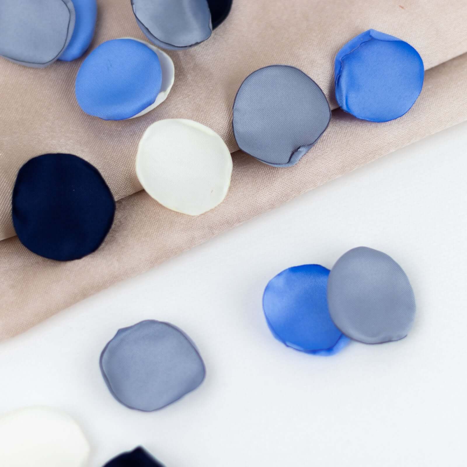 400-Pack Rose Petals Life-Like Flower Confetti Dusty Blue Mix Matte Silk Round - Decorative Event Table Scatters 2"