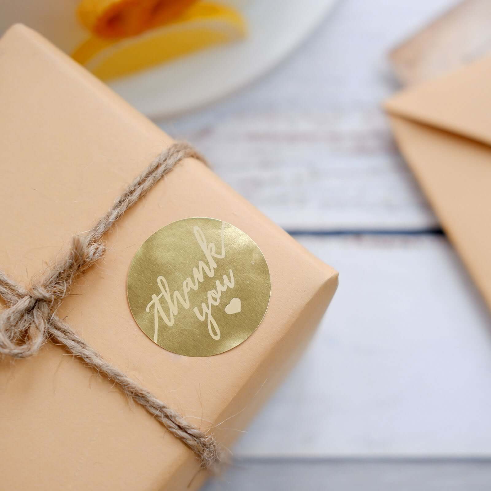 500Pcs 1.5" Thank You Gold With White Text Sticker Rolls, Labels and Seals For DIY Envelope - Round
