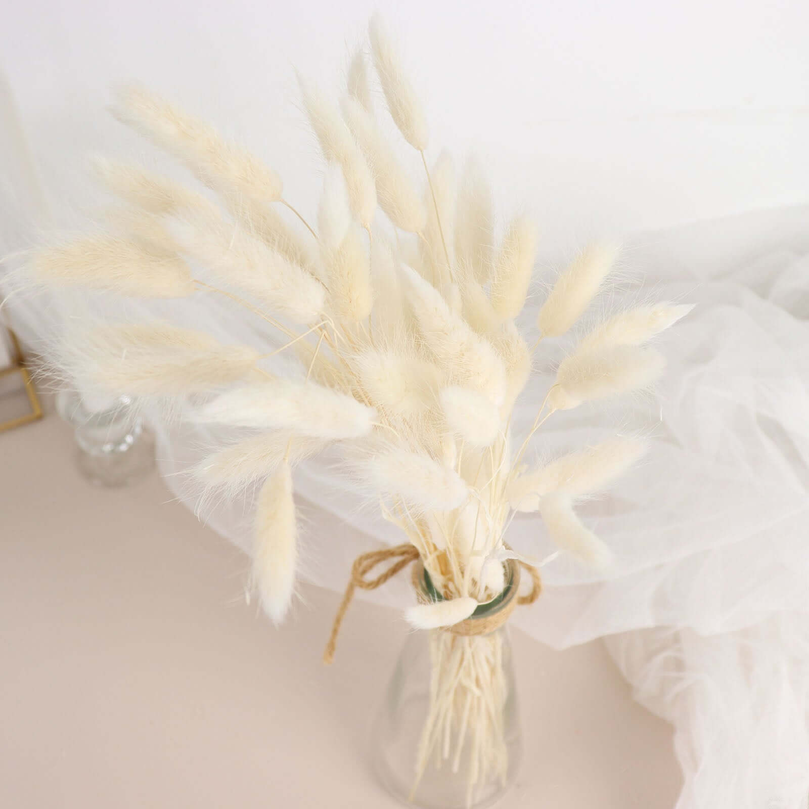 50-Pack Dried Bunny Tail Grass Natural White - Rustic Chic Lagurus Ovatus Rabbit Tail Ornamental Grass for Modern Farmhouse Decor Event Styling & Floral Displays 15"
