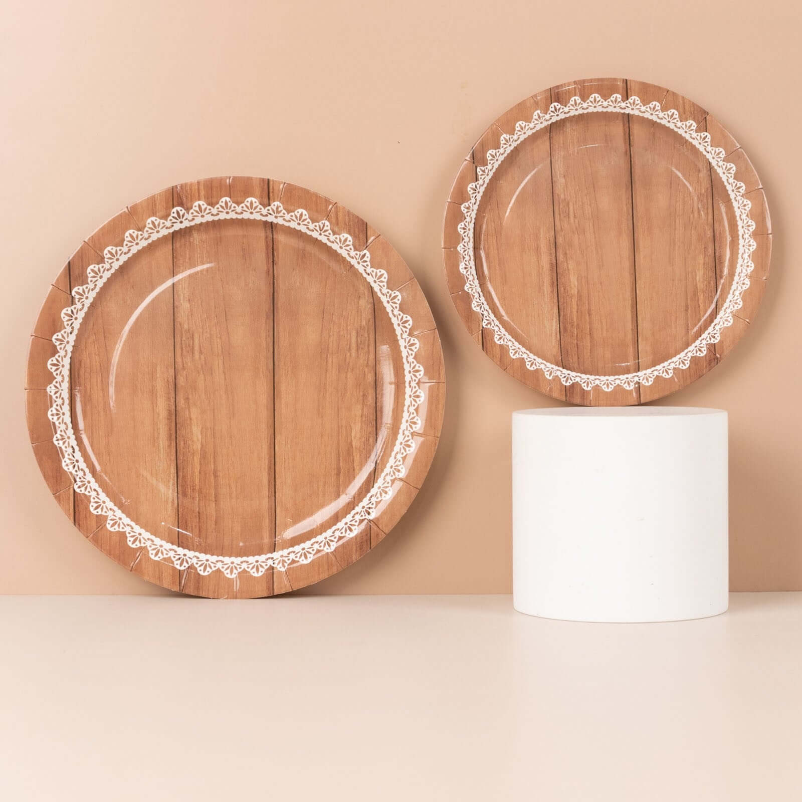 25-Pack Paper 9" Round Dinner Plates in Brown Wood Grain Print with White Floral Lace Rim - Disposable Party Plates for Rustic Farmhouse Style Events