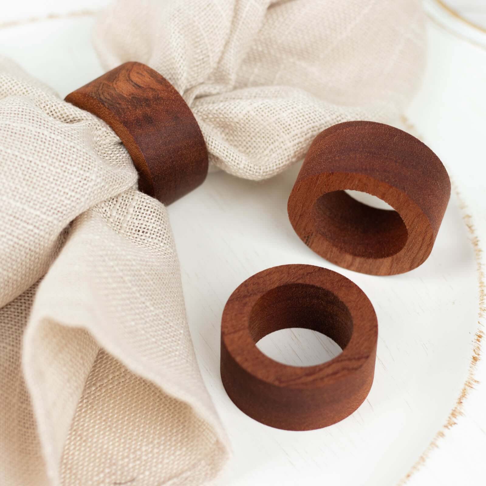 4 Pack 1.75" Cinnamon Brown Rustic Hardwood Farmhouse Napkin Rings, Boho Napkin Holder Wood Slices