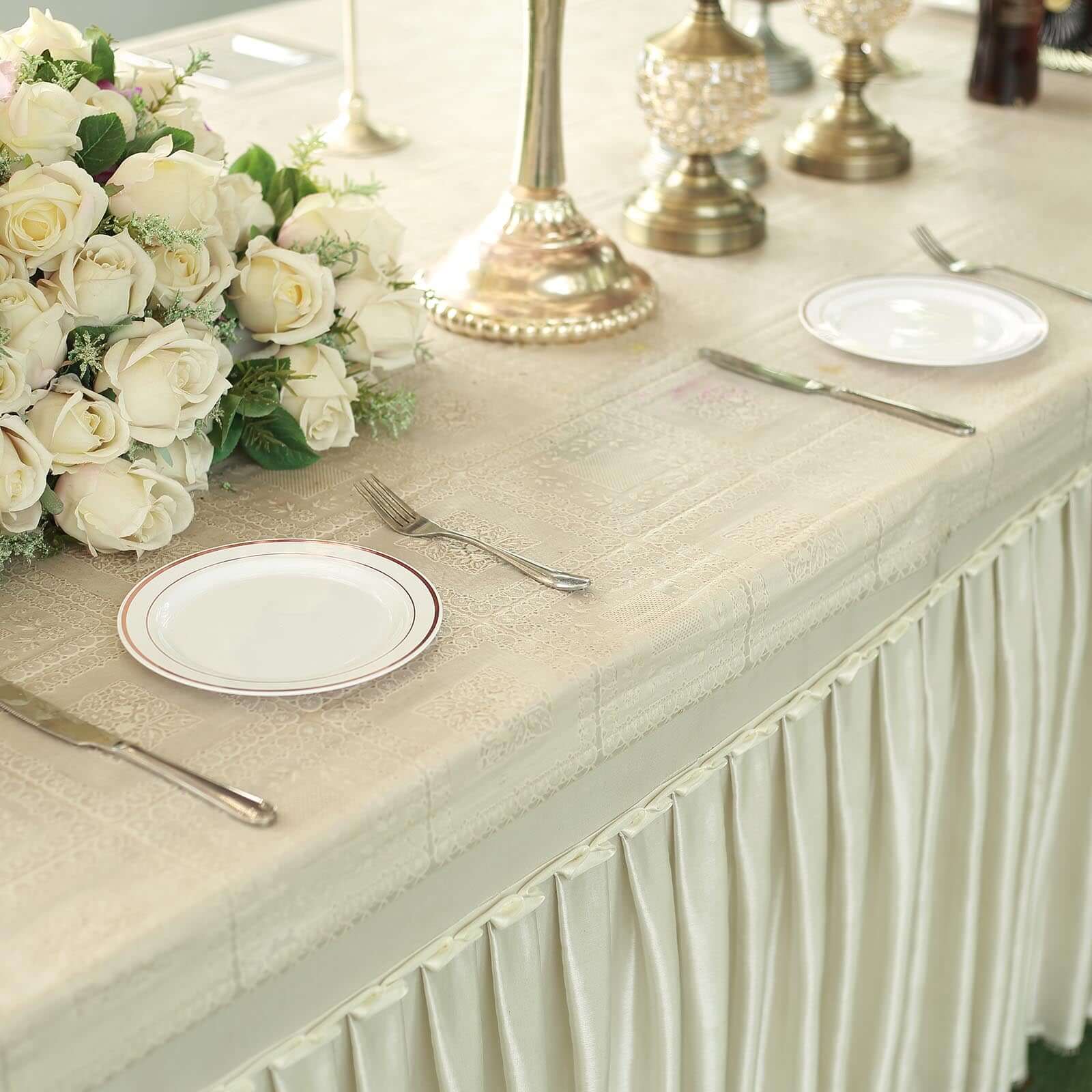 10-Pack Plastic Dessert Plates White with Très Chic Rose Gold Rim - Disposable Plates for Parties 8"