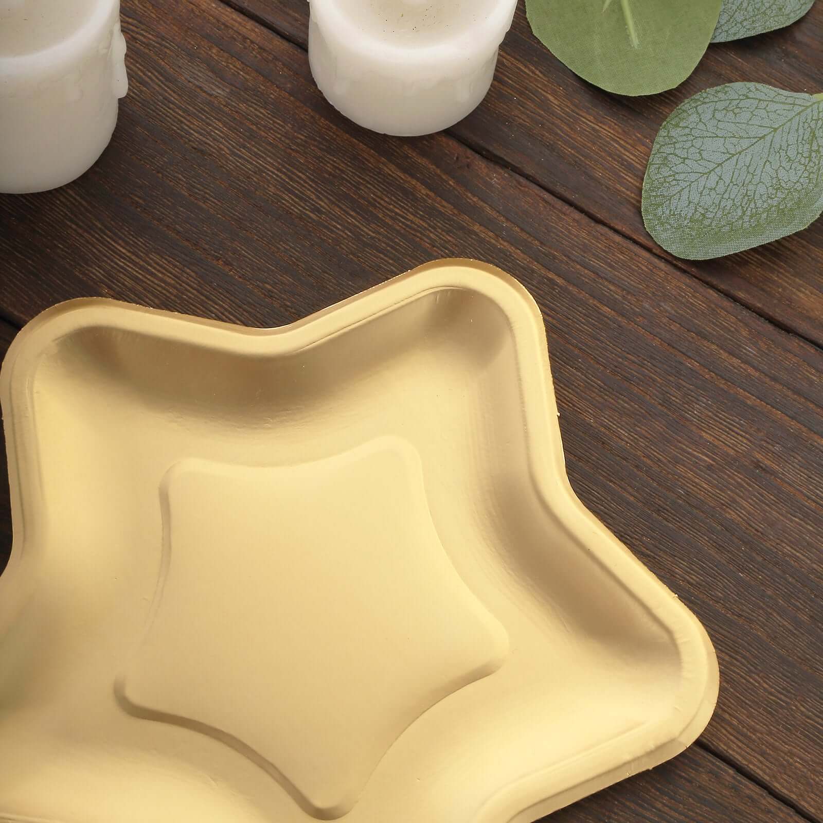 25-Pack Paper Star Shaped Dessert Plates in Matte Gold - Eco-friendly Disposable 300GSM Salad Appetizer Plates for Festive Occasions 7"