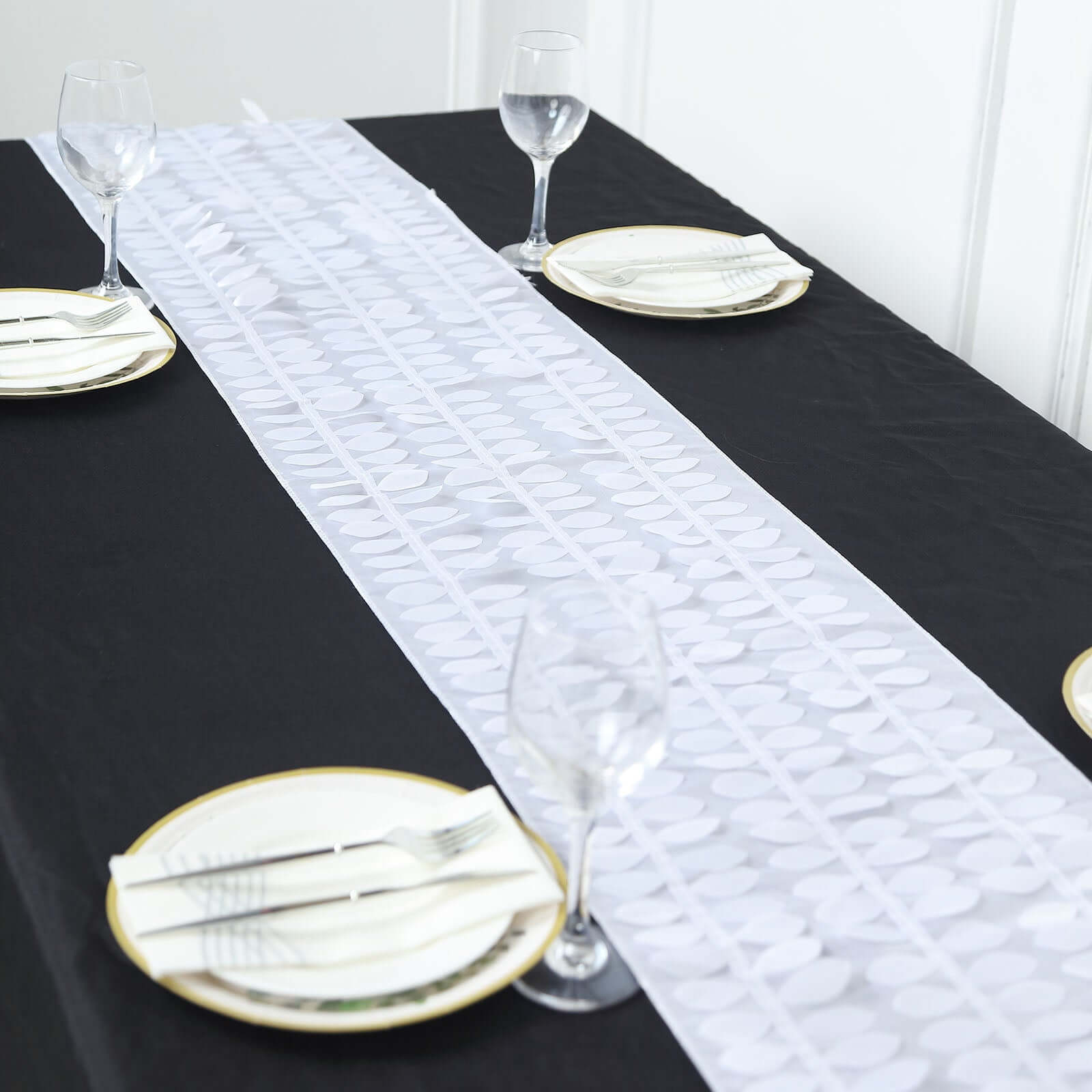 Taffeta Fabric 12"x108" Table Runner White 3D Leaf Petal - Stylish Wedding Decor