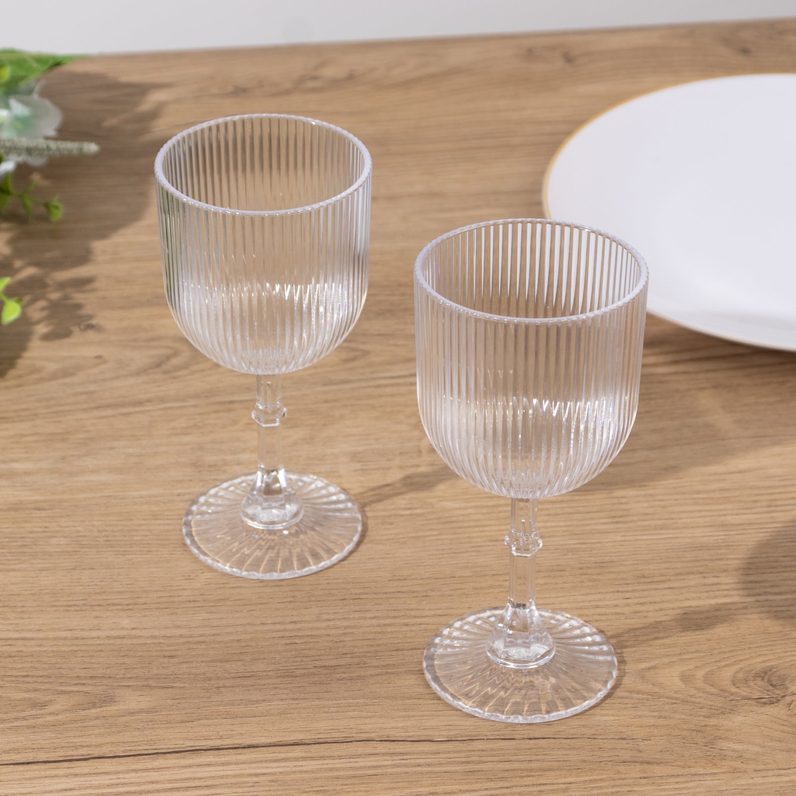 12-Pack Plastic Goblets Clear Vintage Ribbed Pattern - Reusable Shatterproof Glassware 9oz
