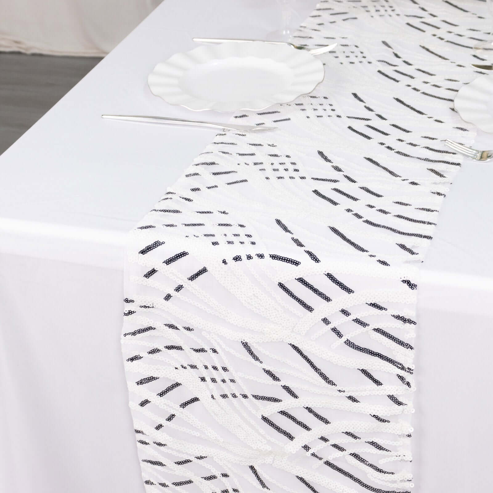 Sequin Mesh 12"x108" Table Runner White Black Stylish Wave Embroidery