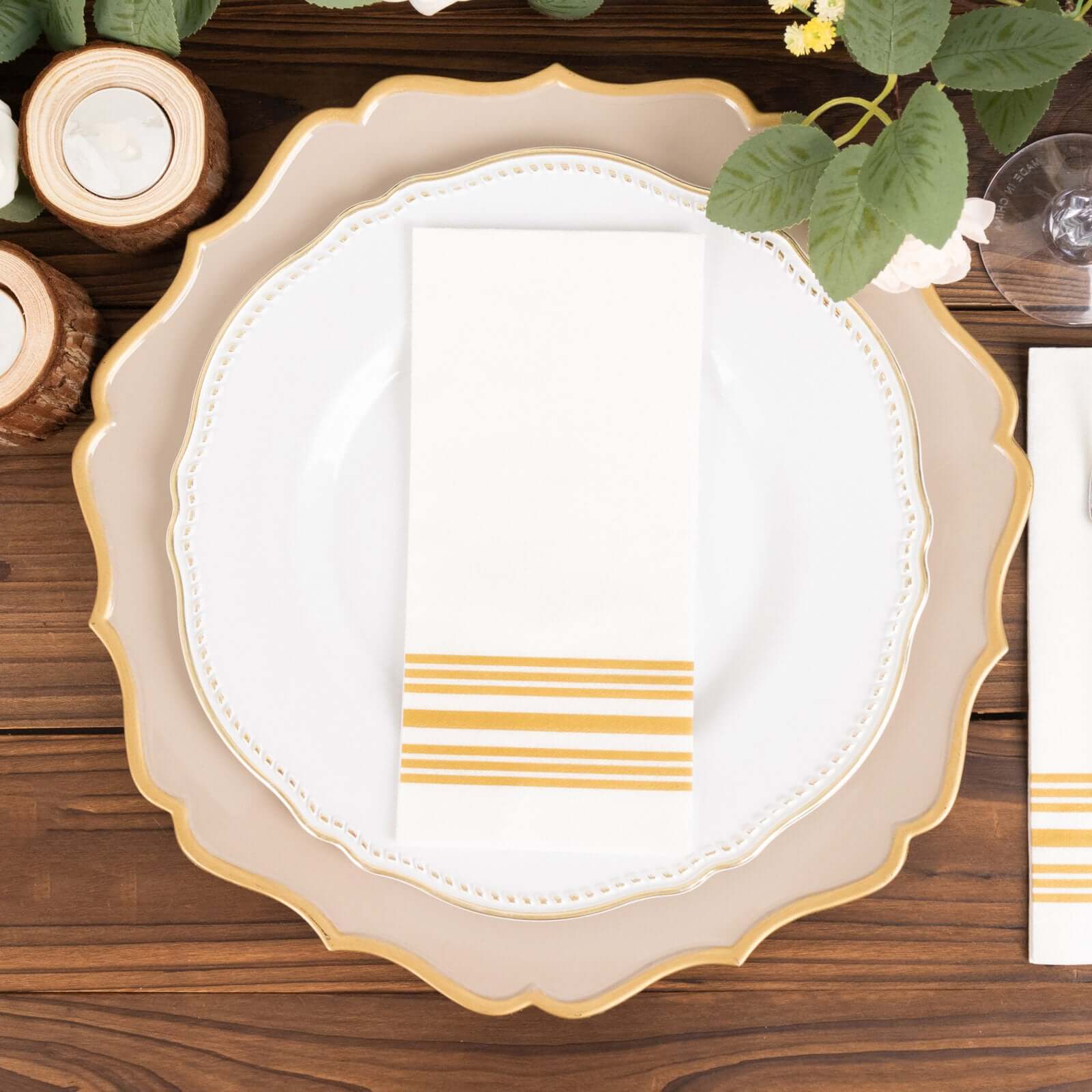 20-Pack Paper Guest Towels White Linen-Like with Gold Lines - Disposable Airlaid Napkins for Formal and Casual Use 8"x4"