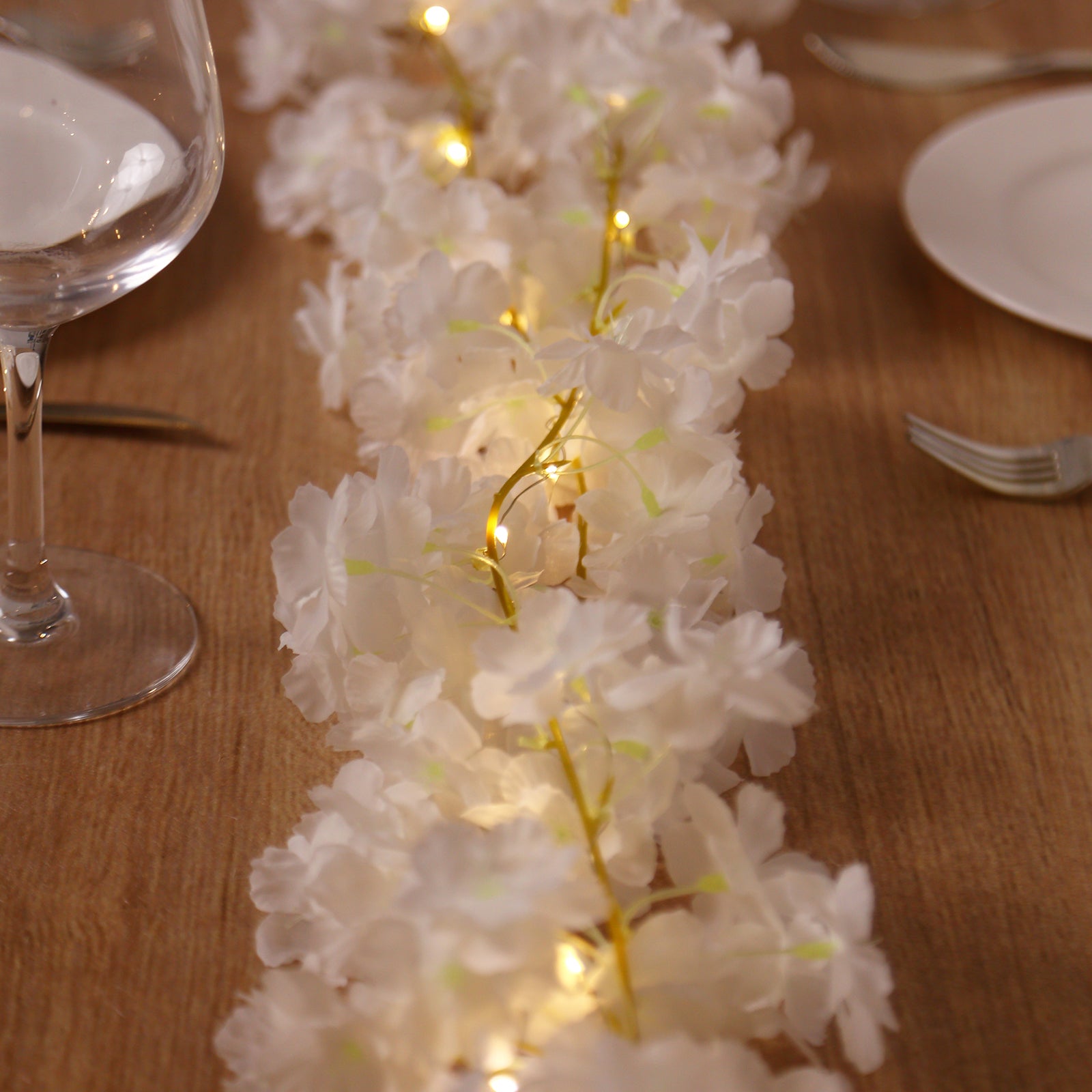 20 LED Garland Fairy String Lights Cherry Blossom Design White Warm White - Battery Operated Party Décor 6ft