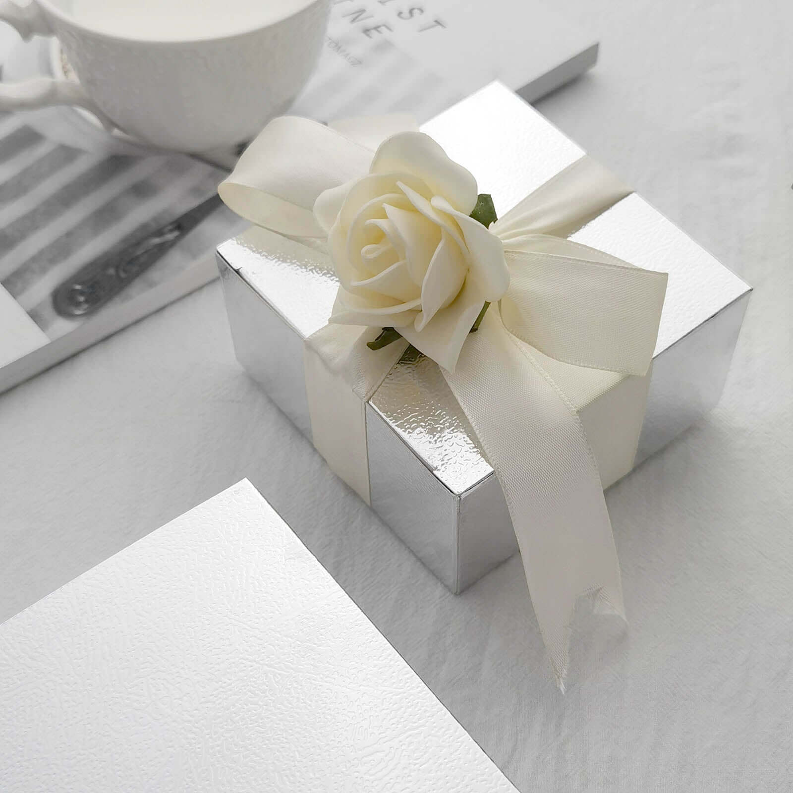 100 Pack 4"x4"x2" Silver Cake Cupcake Party Favor Gift Boxes, DIY